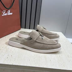 (配全套飞机盒)LORO PIANA 诺悠.翩雅 经典春夏果冻色平底流苏穆勒凉拖女鞋 LP字母logo五 (配全套飞机盒)LORO PIANA 诺悠.翩雅 经典春夏果冻色平底流苏穆勒凉拖女鞋 LP字母logo五