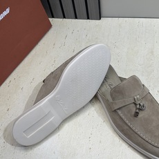 (配全套飞机盒)LORO PIANA 诺悠.翩雅 经典春夏果冻色平底流苏穆勒凉拖女鞋 LP字母logo五 (配全套飞机盒)LORO PIANA 诺悠.翩雅 经典春夏果冻色平底流苏穆勒凉拖女鞋 LP字母logo五