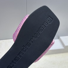 Alexanderwang 2026春夏新款水钻女鞋 亚历山大.王 字母logo平底方头露趾凉拖鞋材质: Alexanderwang 2026春夏新款水钻女鞋 亚历山大.王 字母logo平底方头露趾凉拖鞋材质: