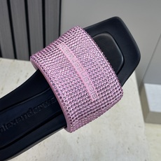 Alexanderwang 2026春夏新款水钻女鞋 亚历山大.王 字母logo平底方头露趾凉拖鞋材质: Alexanderwang 2026春夏新款水钻女鞋 亚历山大.王 字母logo平底方头露趾凉拖鞋材质: