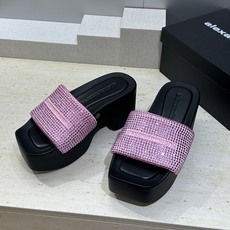 Alexander Wang 2026春夏新款粗跟水钻女鞋 亚历山大 .王明星同款字母logo厚底方头露 Alexander Wang 2026春夏新款粗跟水钻女鞋 亚历山大 .王明星同款字母logo厚底方头露