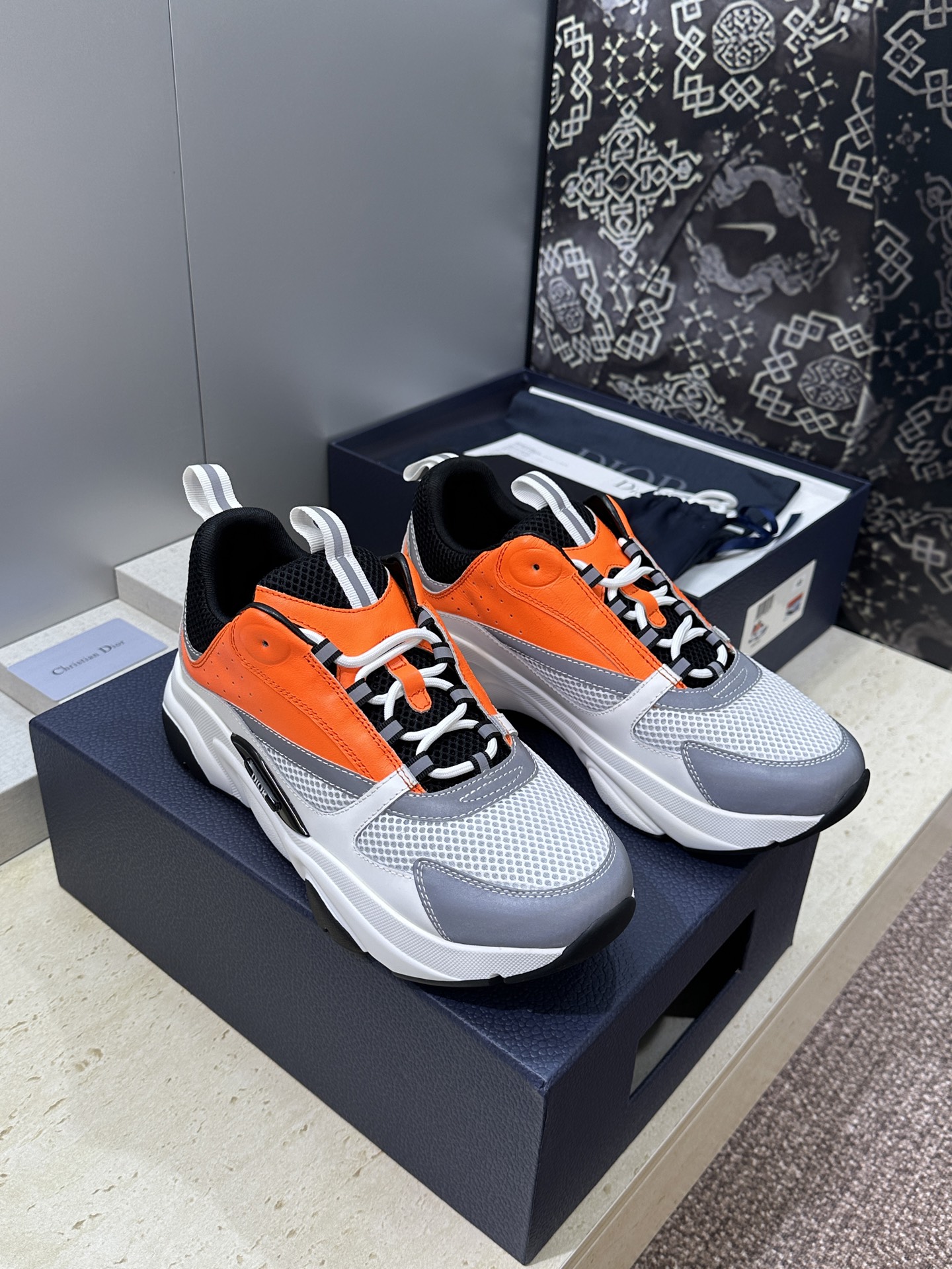 顶级版本 Dior Homme sneaker B22 男士运动休闲鞋新颜色，火爆ing的Dior B2