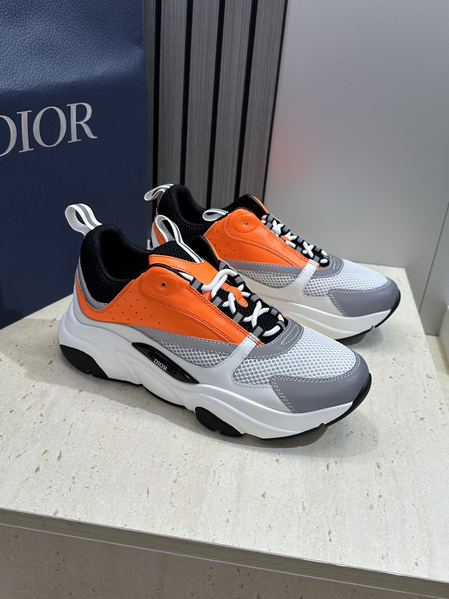 顶级版本 Dior Homme sneaker B22 男士运动休闲鞋新颜色，火爆ing的Dior B2