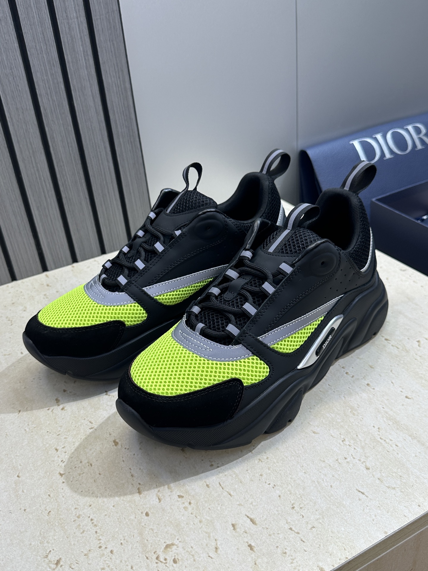 顶级版本 Dior Homme sneaker B22 男士运动休闲鞋新颜色，火爆ing的Dior B2