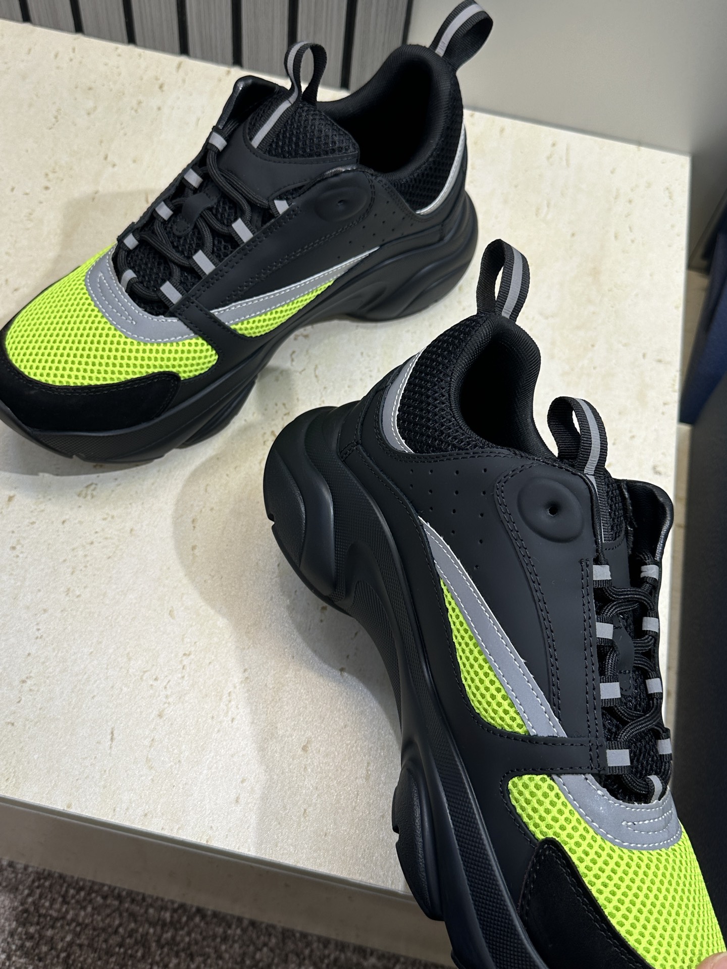 顶级版本 Dior Homme sneaker B22 男士运动休闲鞋新颜色，火爆ing的Dior B2