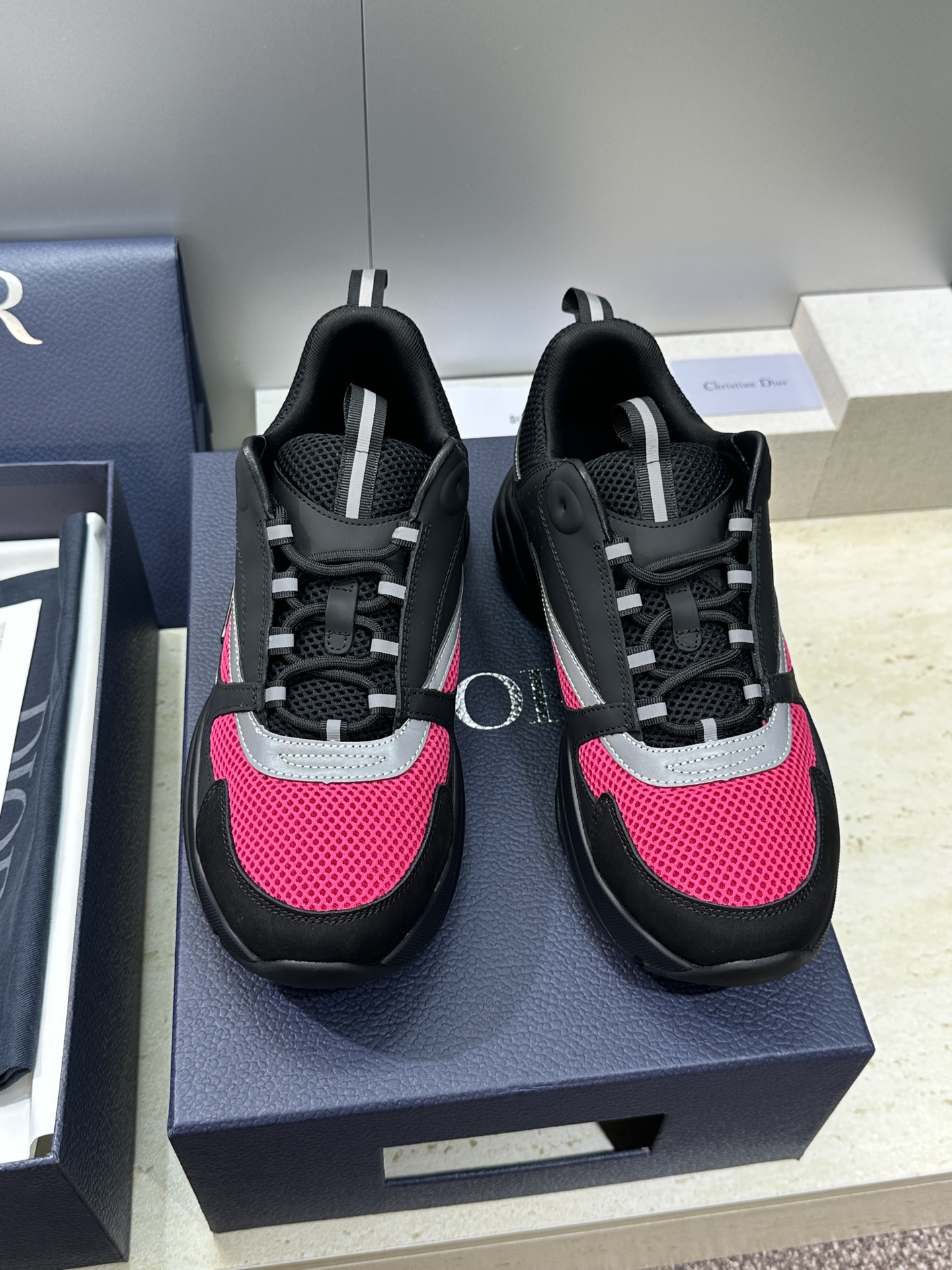 顶级版本 Dior Homme sneaker B22 男士运动休闲鞋新颜色，火爆ing的Dior B2