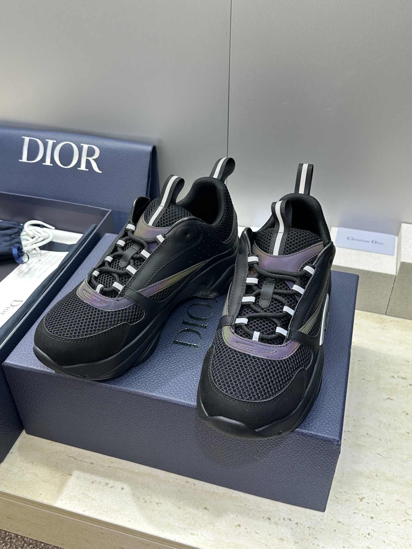 顶级版本 Dior Homme sneaker B22 男士运动休闲鞋新颜色，火爆ing的Dior B2