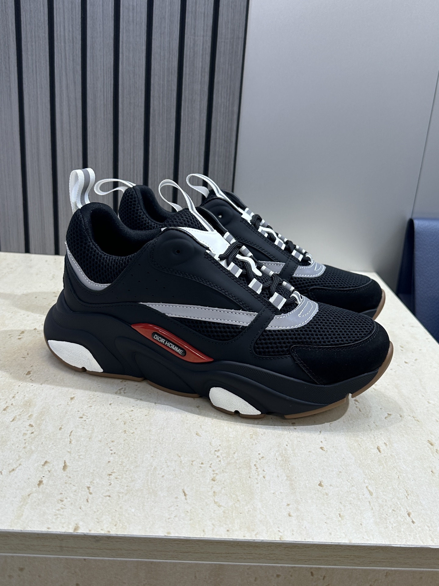 顶级版本 Dior Homme sneaker B22 男士运动休闲鞋新颜色，火爆ing的Dior B2
