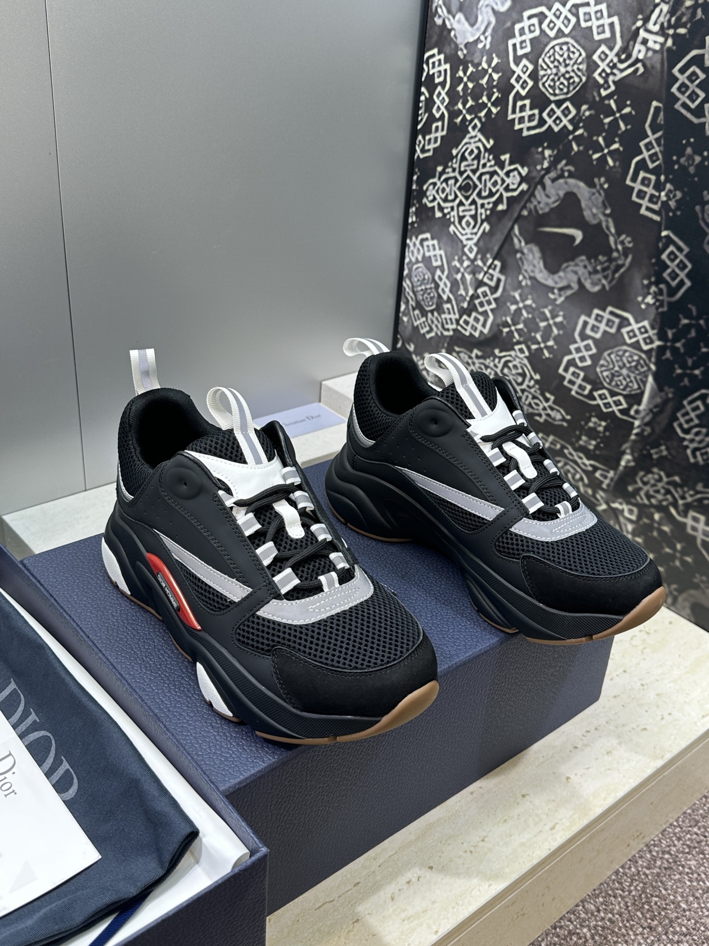 顶级版本 Dior Homme sneaker B22 男士运动休闲鞋新颜色，火爆ing的Dior B2