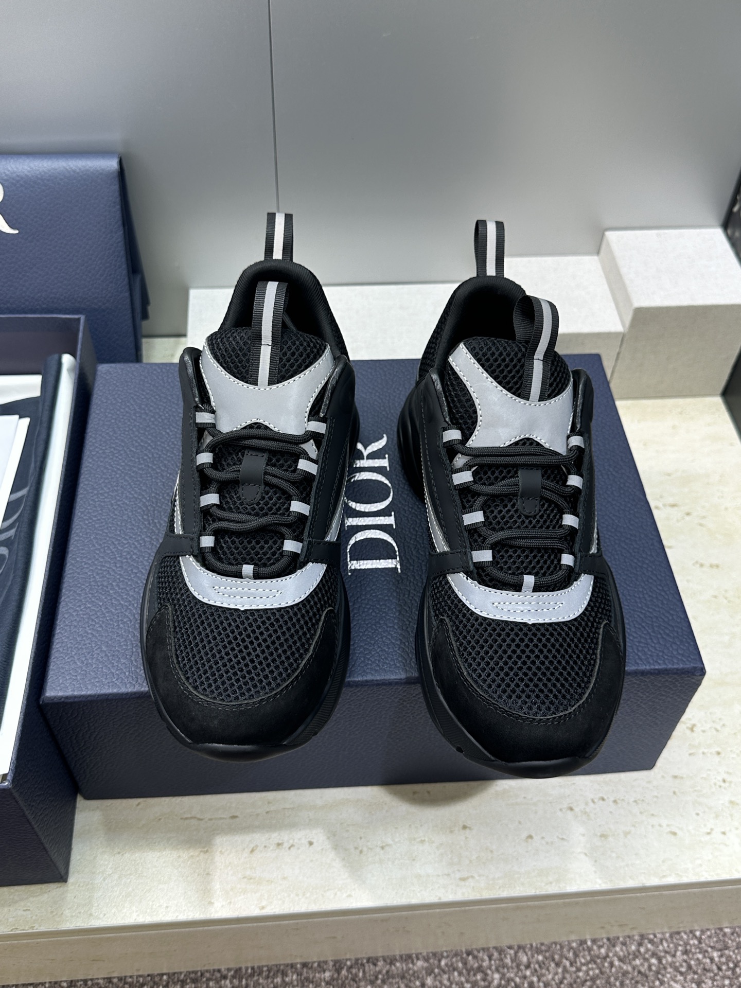 顶级版本 Dior Homme sneaker B22 男士运动休闲鞋新颜色，火爆ing的Dior B2