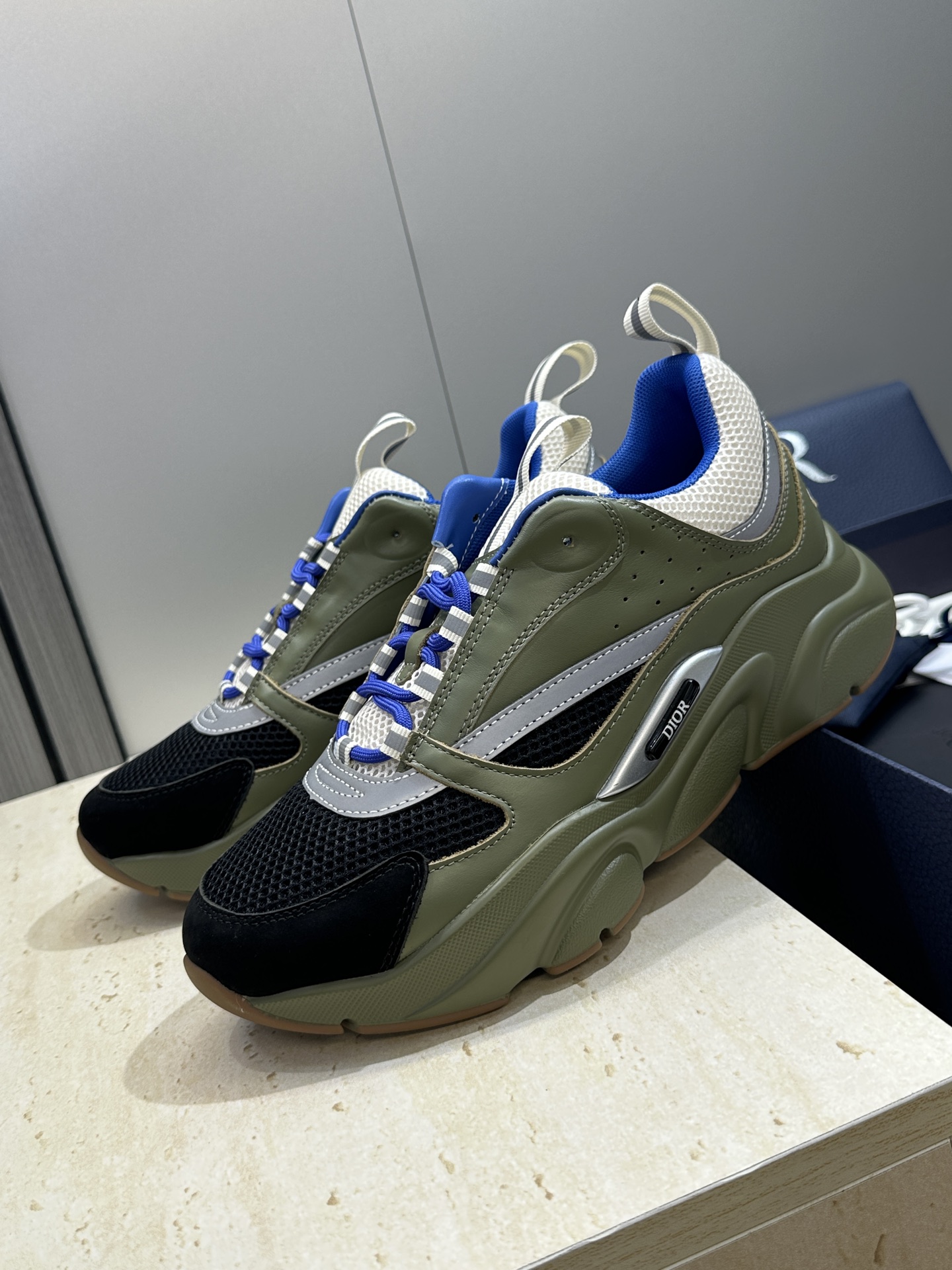 顶级版本 Dior Homme sneaker B22 男士运动休闲鞋新颜色，火爆ing的Dior B2