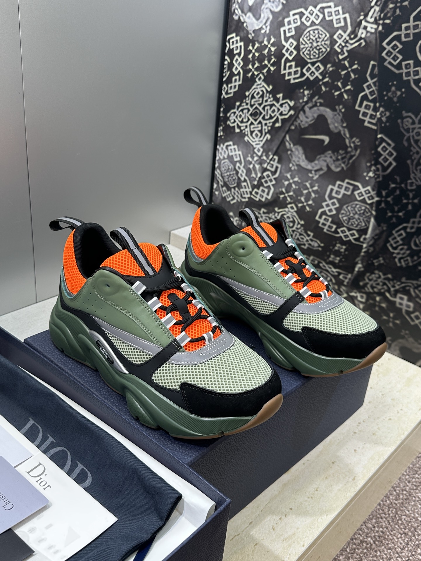 顶级版本 Dior Homme sneaker B22 男士运动休闲鞋新颜色，火爆ing的Dior B2