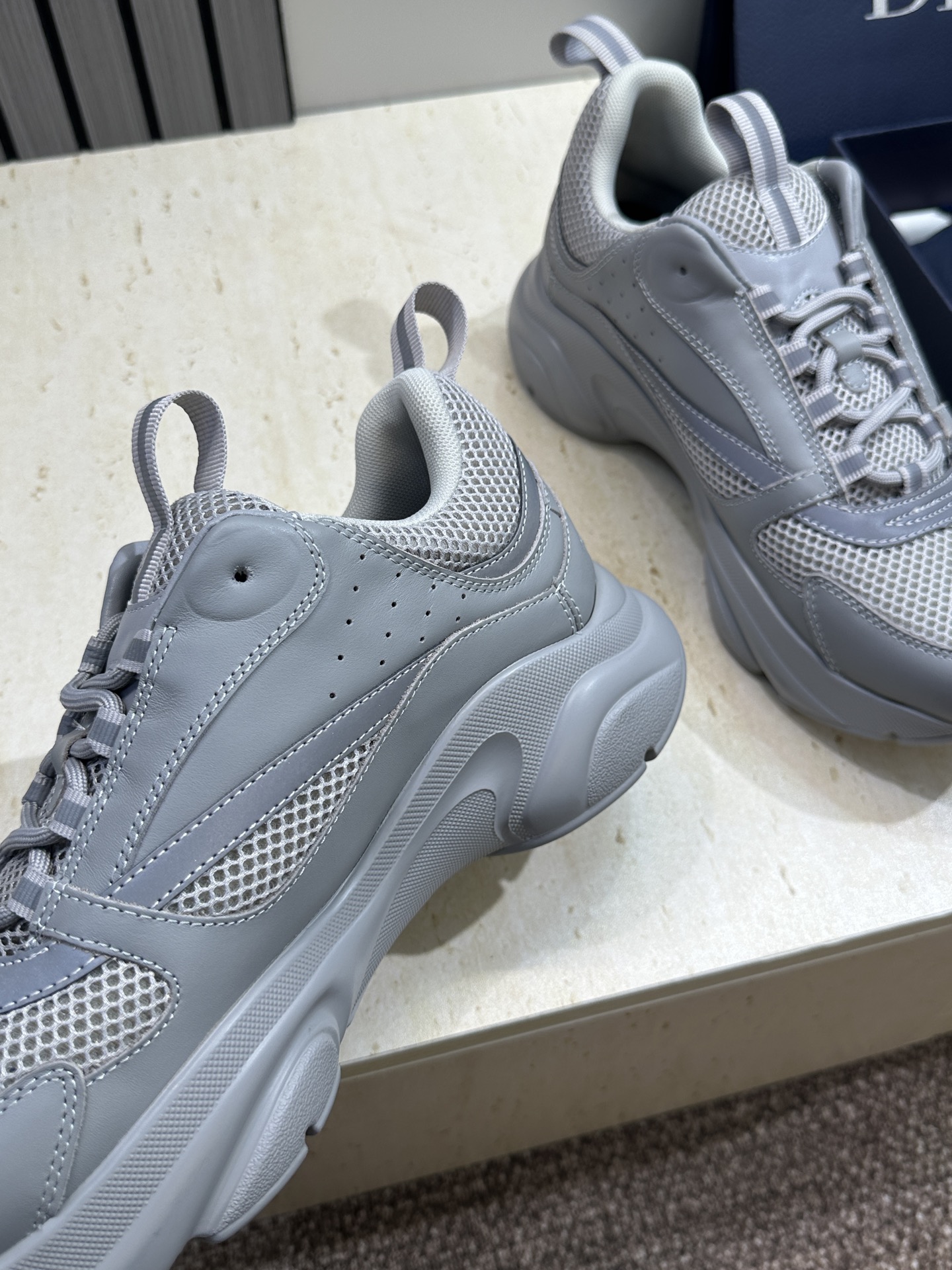 顶级版本 Dior Homme sneaker B22 男士运动休闲鞋新颜色，火爆ing的Dior B2