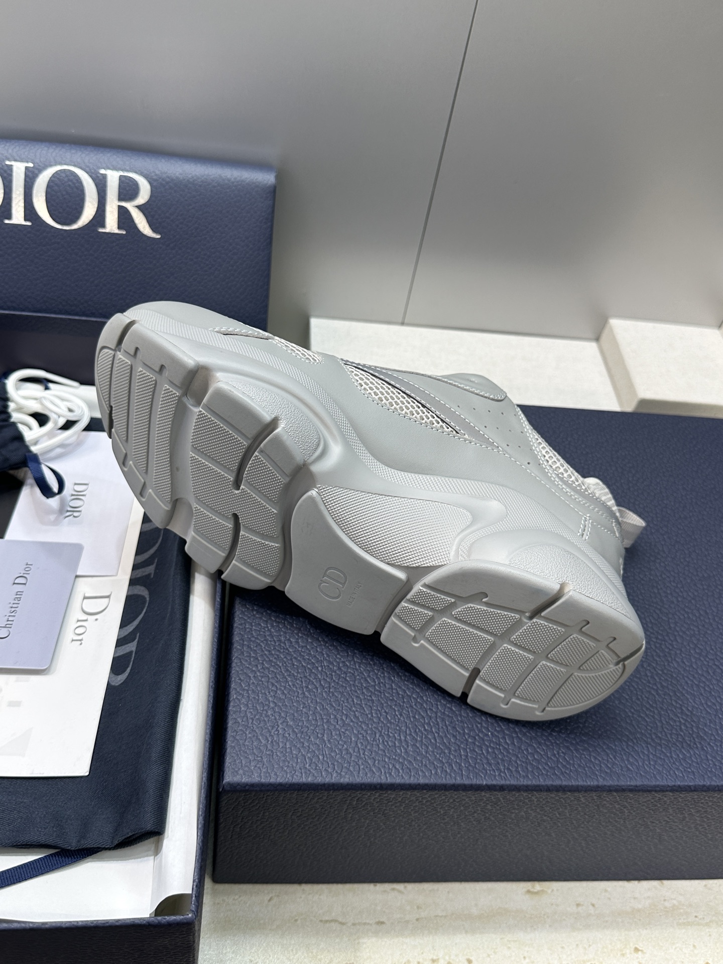 顶级版本 Dior Homme sneaker B22 男士运动休闲鞋新颜色，火爆ing的Dior B2