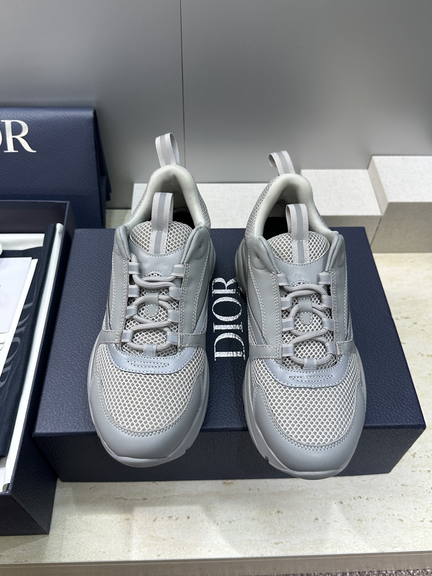 顶级版本 Dior Homme sneaker B22 男士运动休闲鞋新颜色，火爆ing的Dior B2