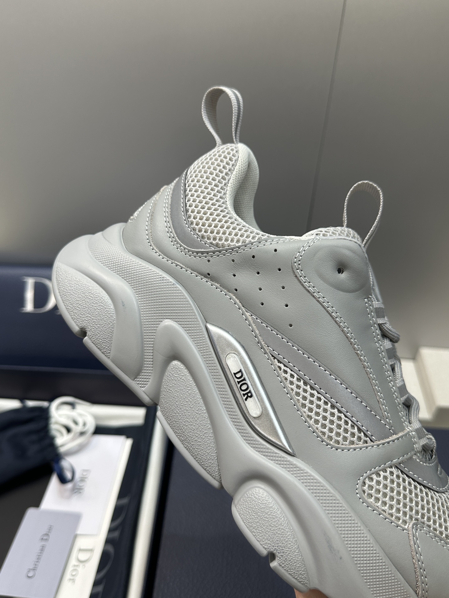 顶级版本 Dior Homme sneaker B22 男士运动休闲鞋新颜色，火爆ing的Dior B2