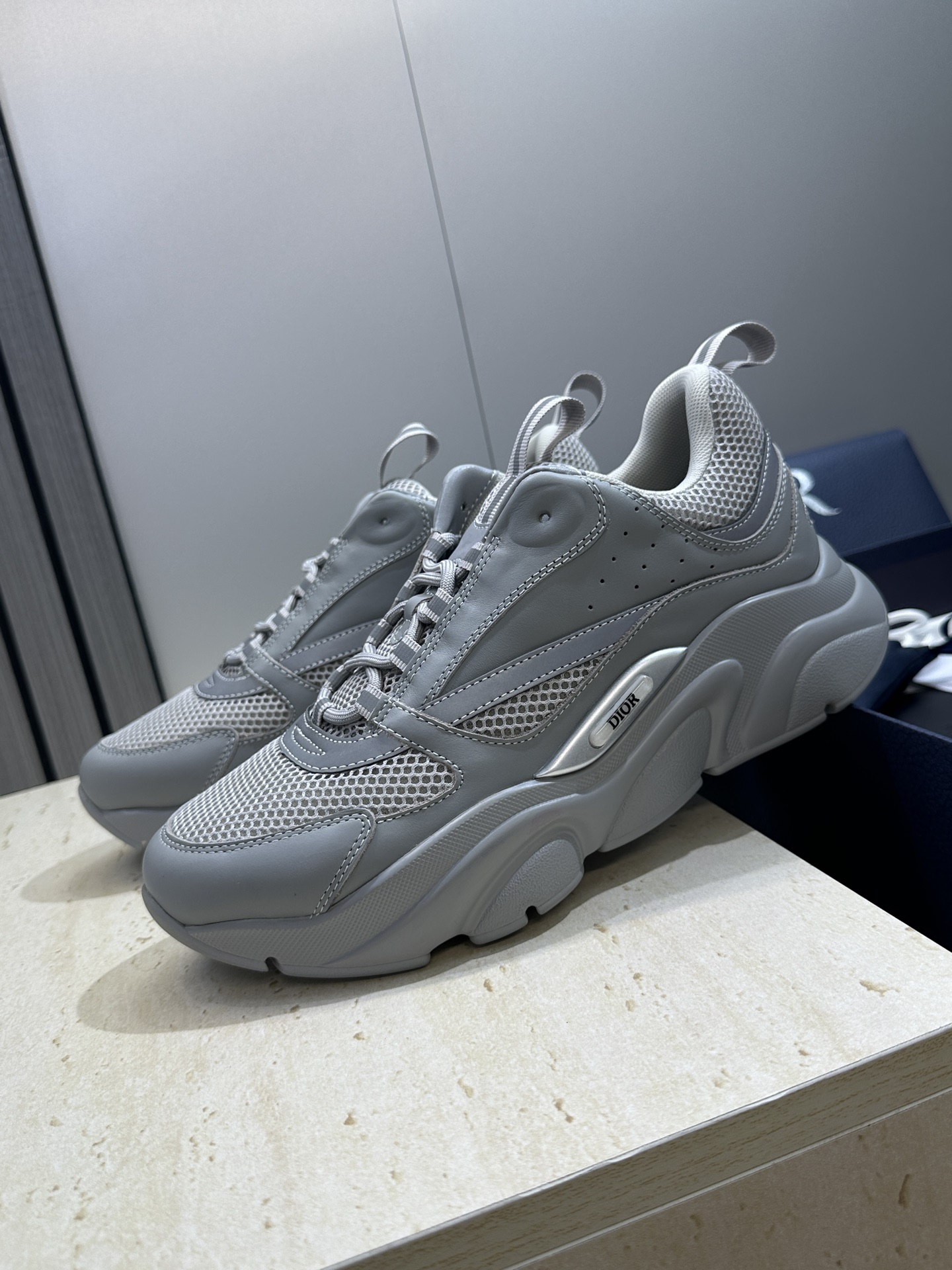 顶级版本 Dior Homme sneaker B22 男士运动休闲鞋新颜色，火爆ing的Dior B2