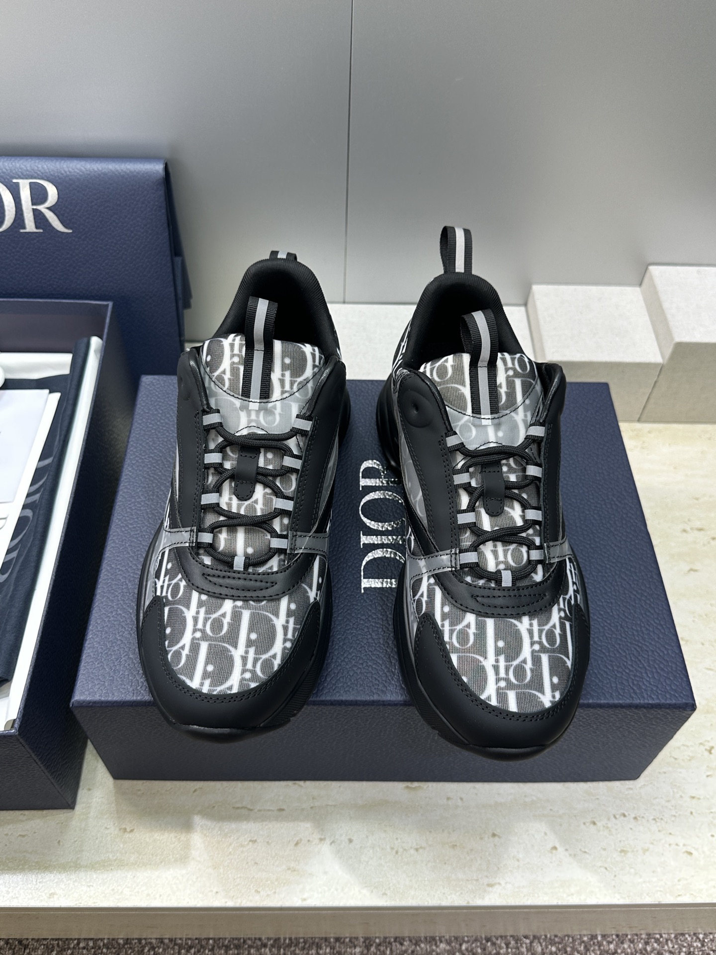 顶级版本 Dior Homme sneaker B22 男士运动休闲鞋新颜色，火爆ing的Dior B2