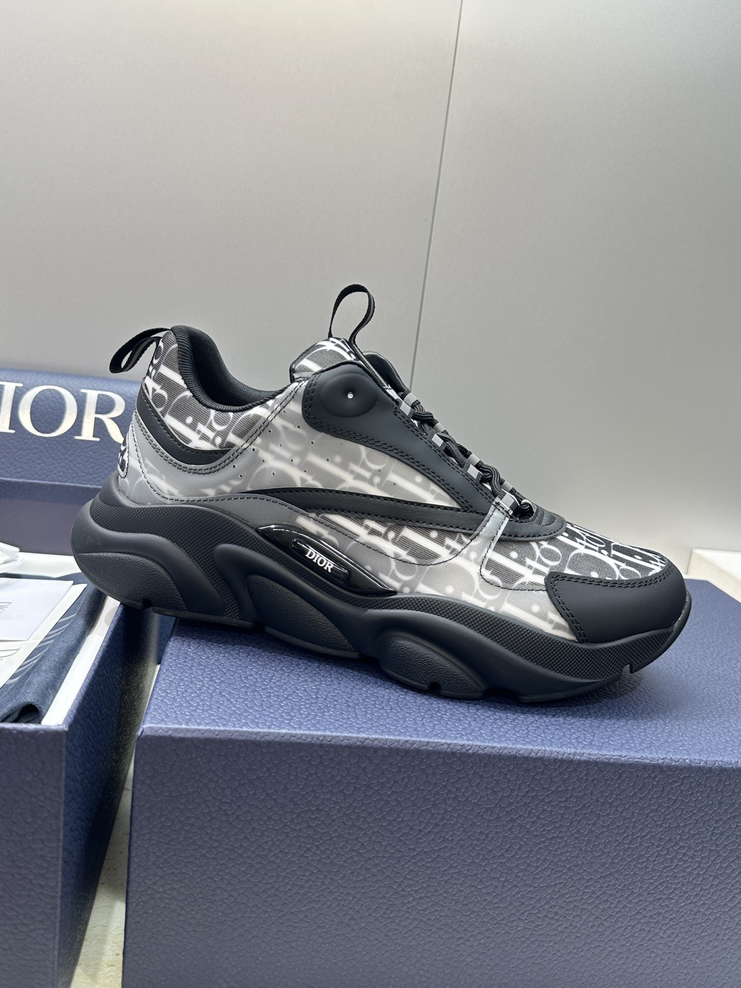 顶级版本 Dior Homme sneaker B22 男士运动休闲鞋新颜色，火爆ing的Dior B2