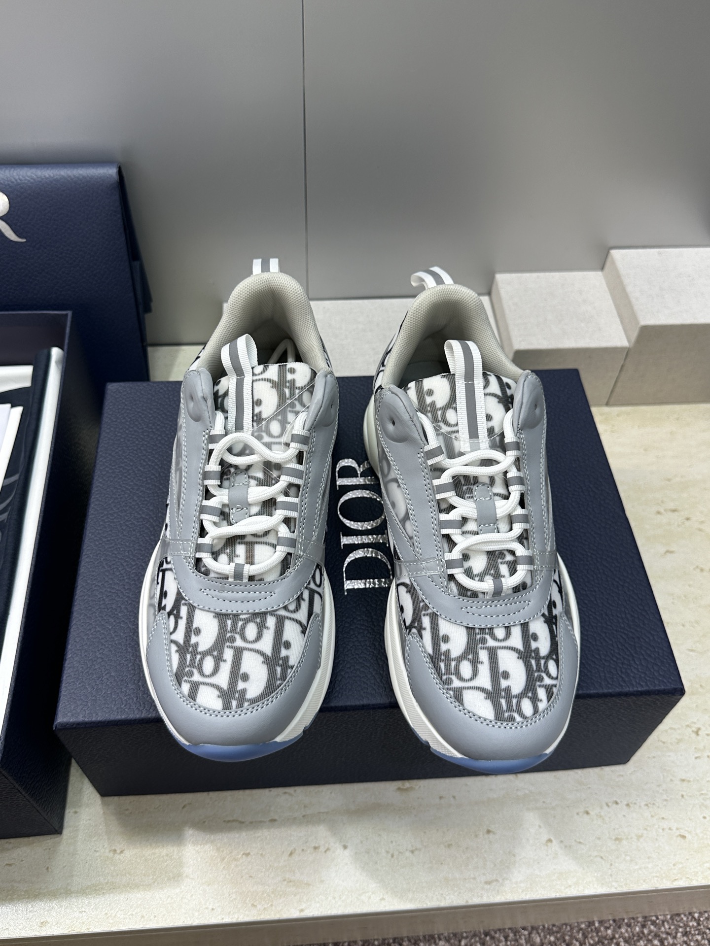 顶级版本 Dior Homme sneaker B22 男士运动休闲鞋新颜色，火爆ing的Dior B2