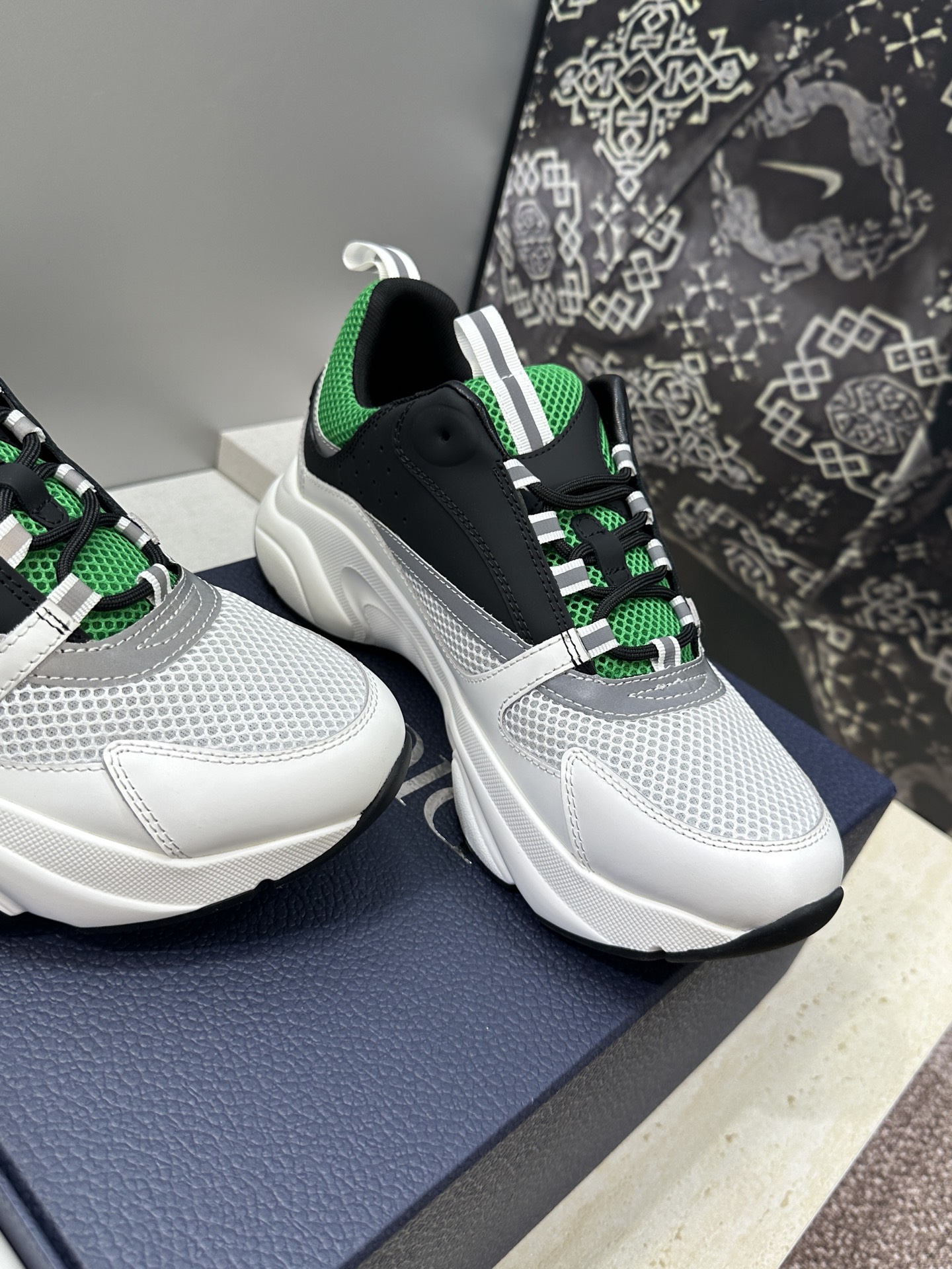 顶级版本 Dior Homme sneaker B22 男士运动休闲鞋新颜色，火爆ing的Dior B2