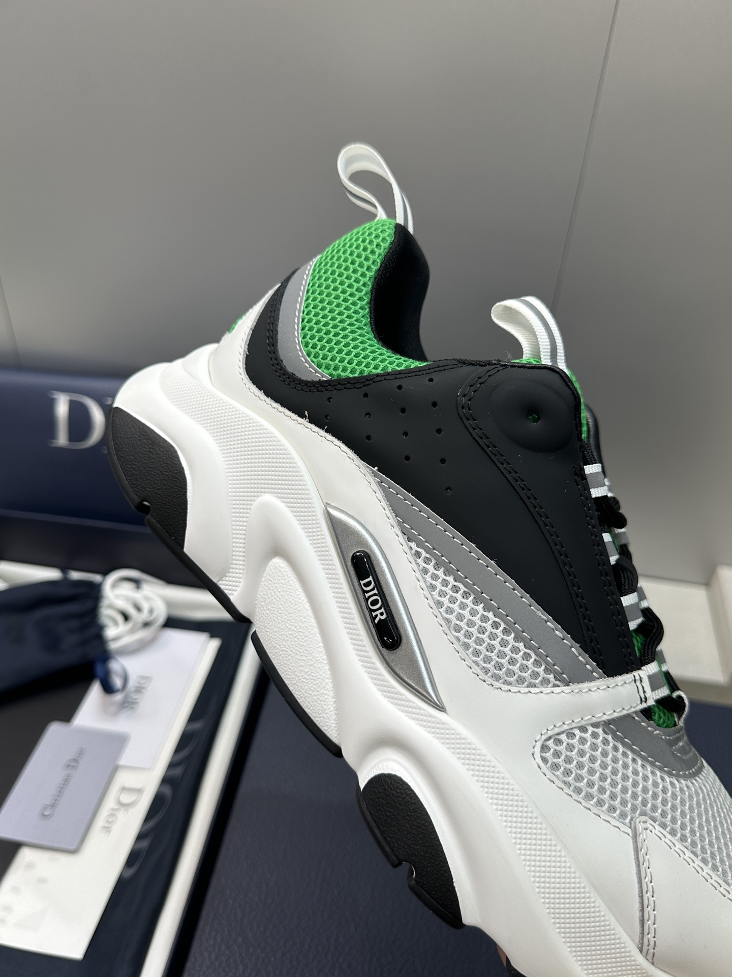 顶级版本 Dior Homme sneaker B22 男士运动休闲鞋新颜色，火爆ing的Dior B2