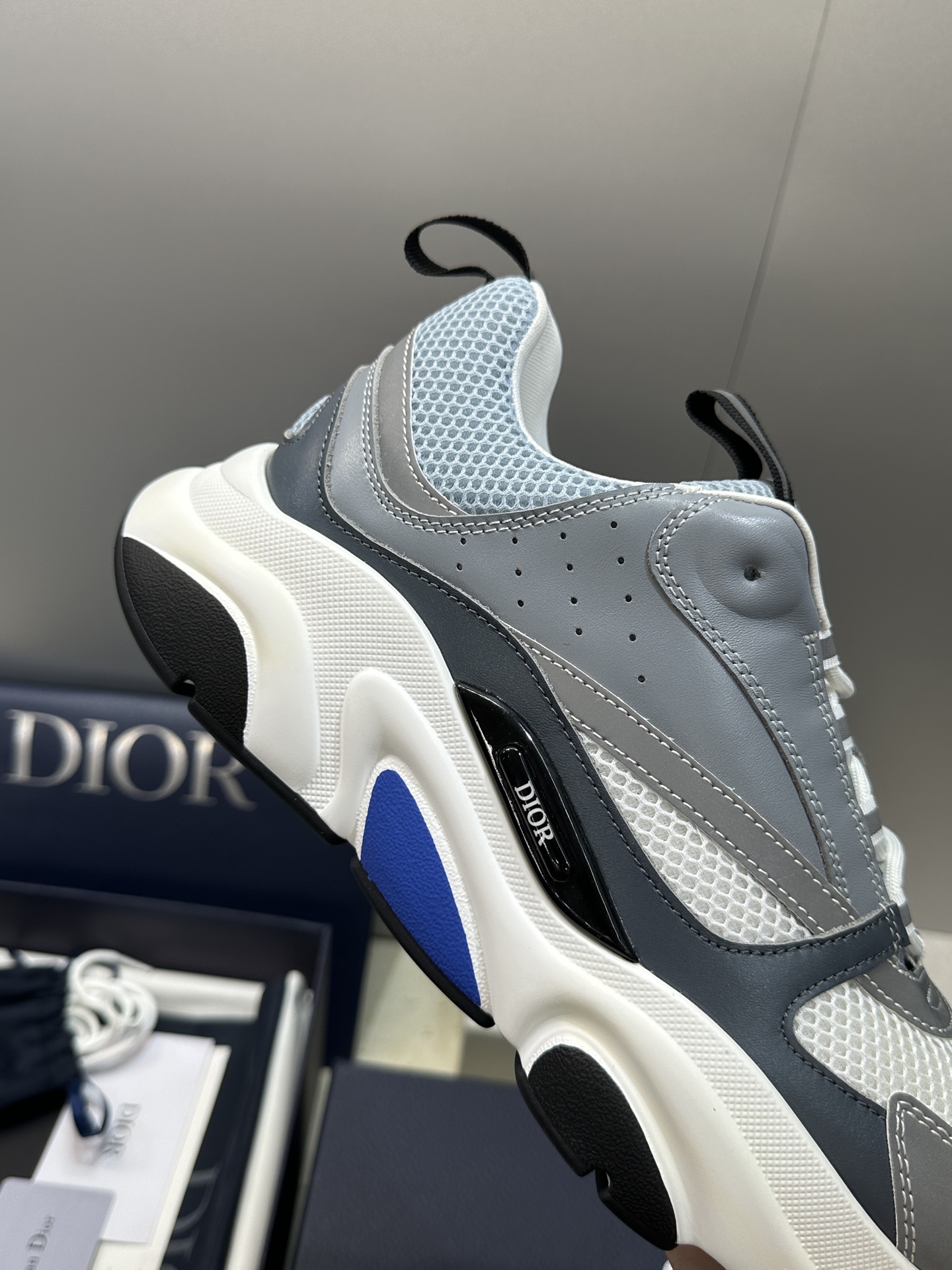 顶级版本 Dior Homme sneaker B22 男士运动休闲鞋新颜色，火爆ing的Dior B2