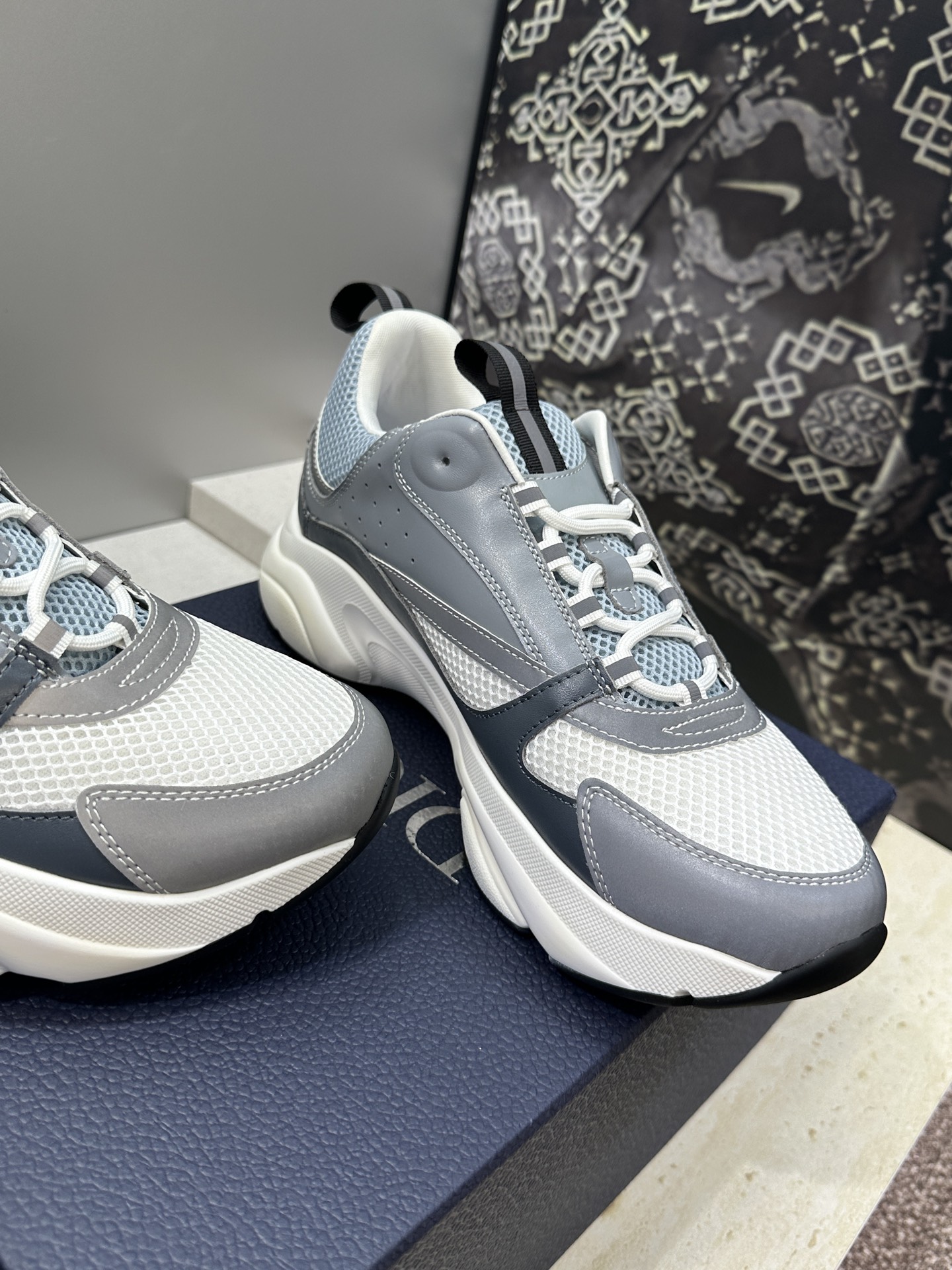 顶级版本 Dior Homme sneaker B22 男士运动休闲鞋新颜色，火爆ing的Dior B2