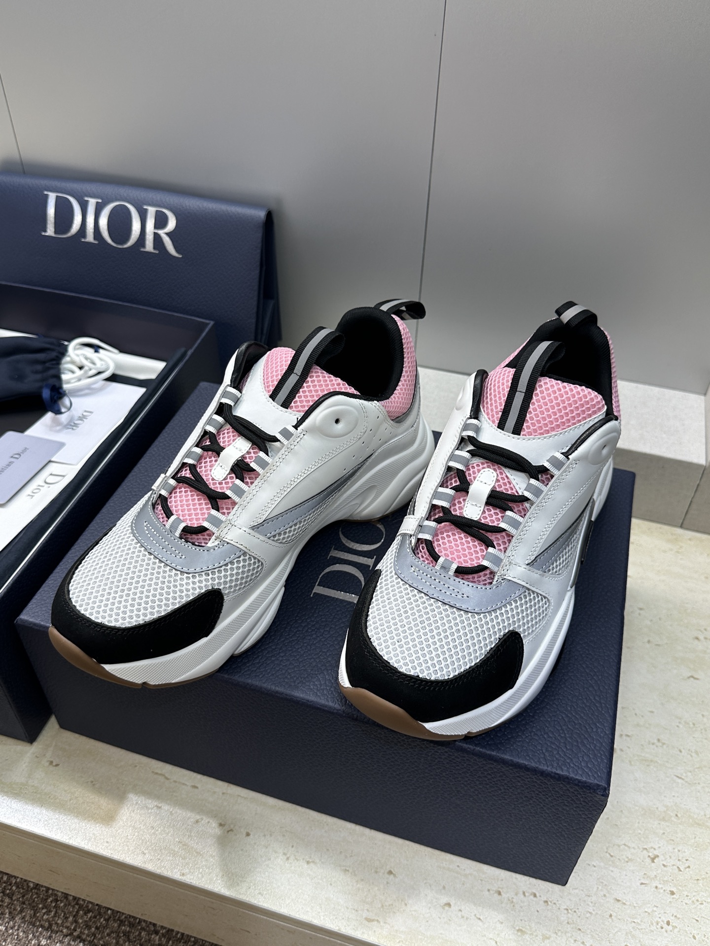 顶级版本 Dior Homme sneaker B22 男士运动休闲鞋新颜色，火爆ing的Dior B2