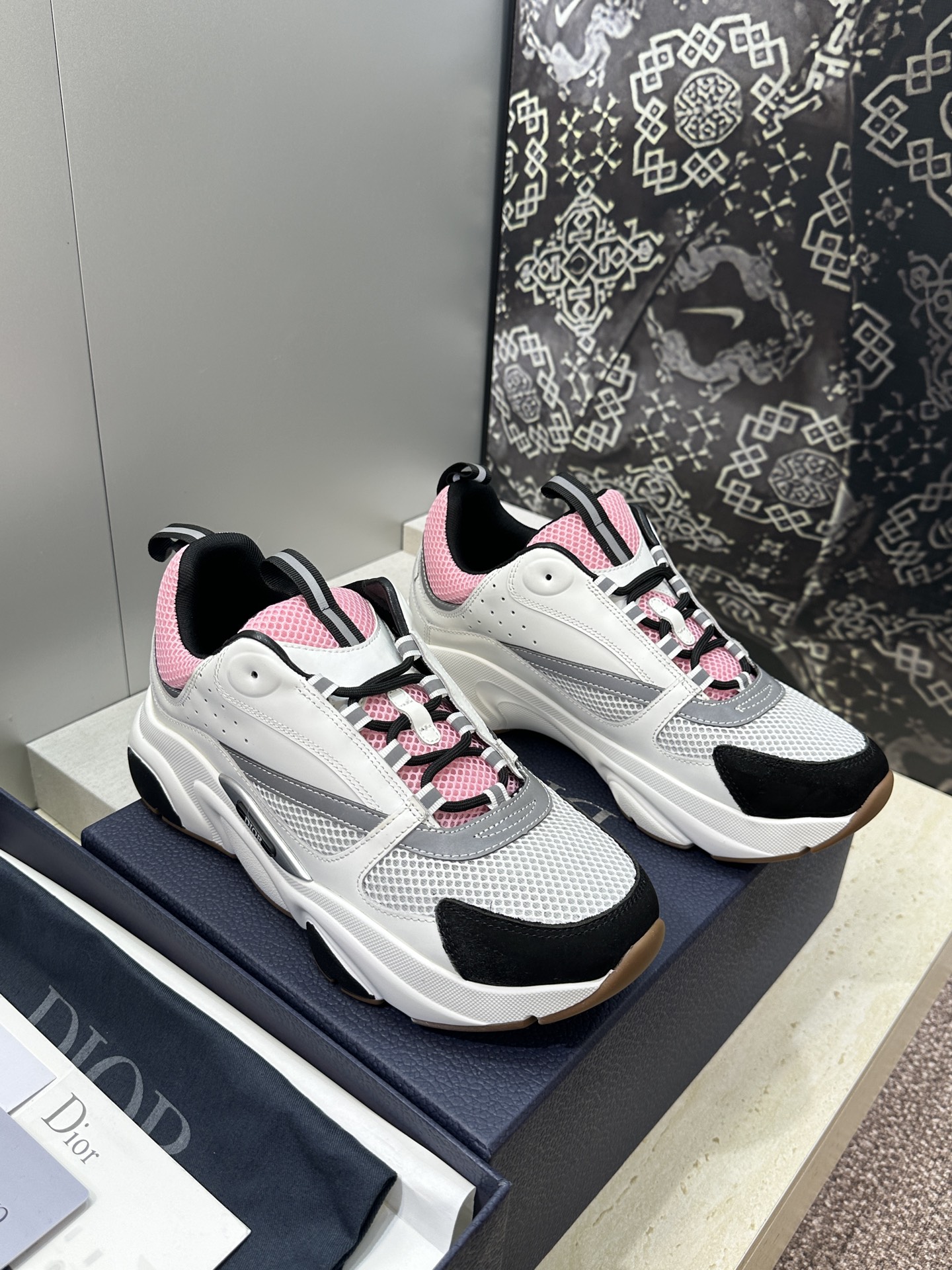 顶级版本 Dior Homme sneaker B22 男士运动休闲鞋新颜色，火爆ing的Dior B2
