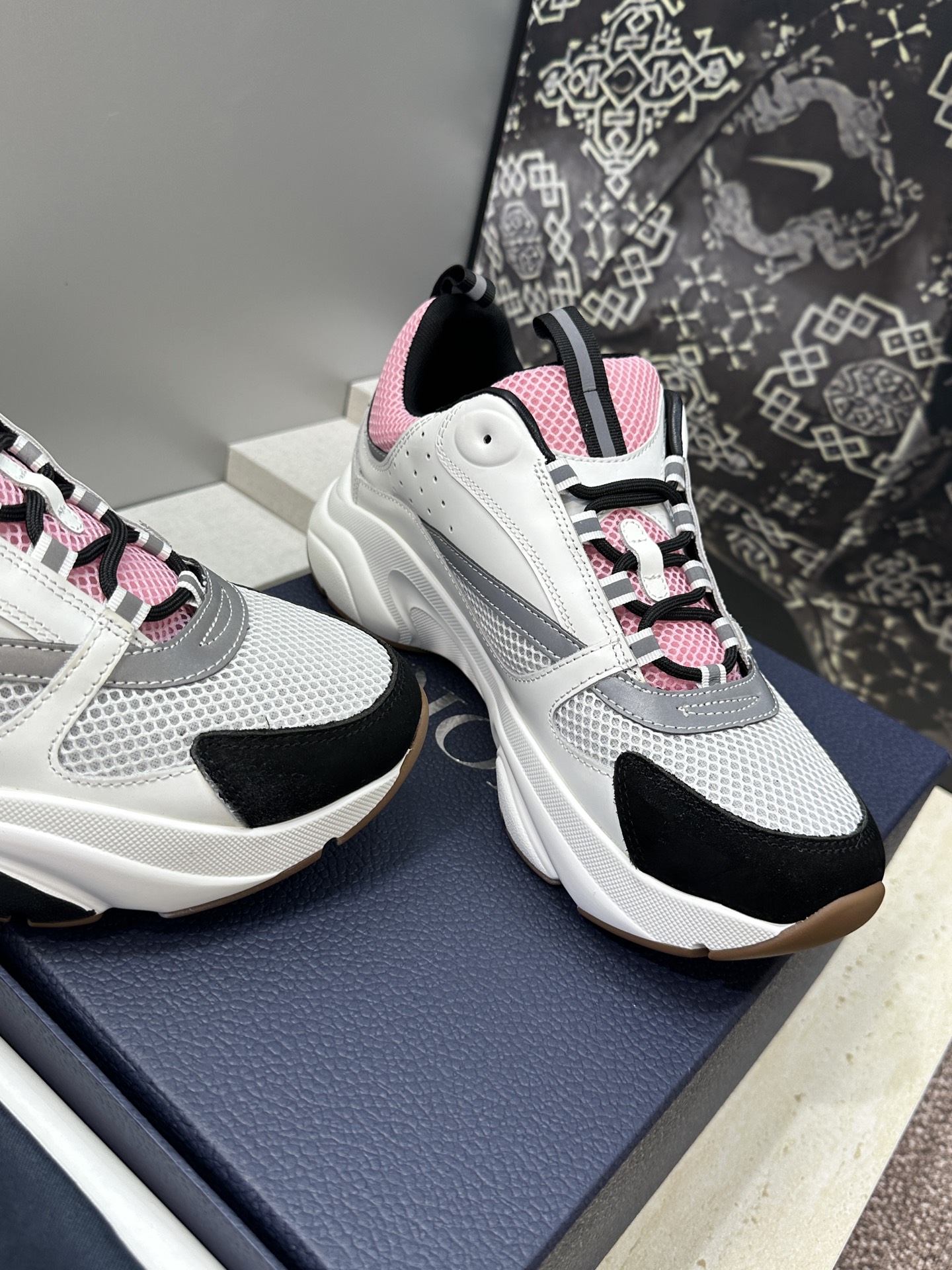 顶级版本 Dior Homme sneaker B22 男士运动休闲鞋新颜色，火爆ing的Dior B2