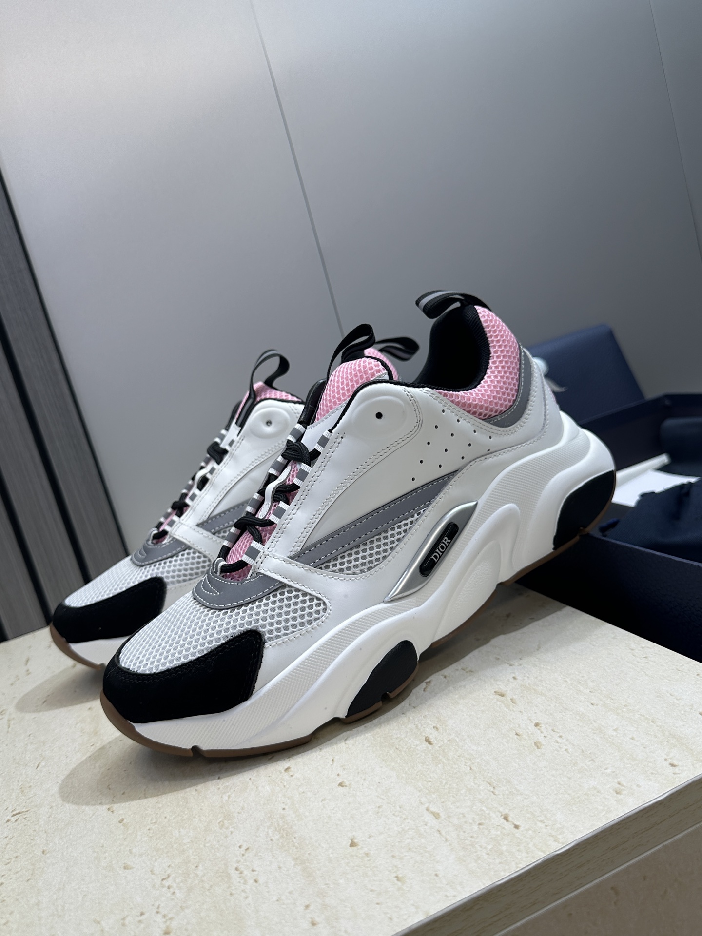 顶级版本 Dior Homme sneaker B22 男士运动休闲鞋新颜色，火爆ing的Dior B2
