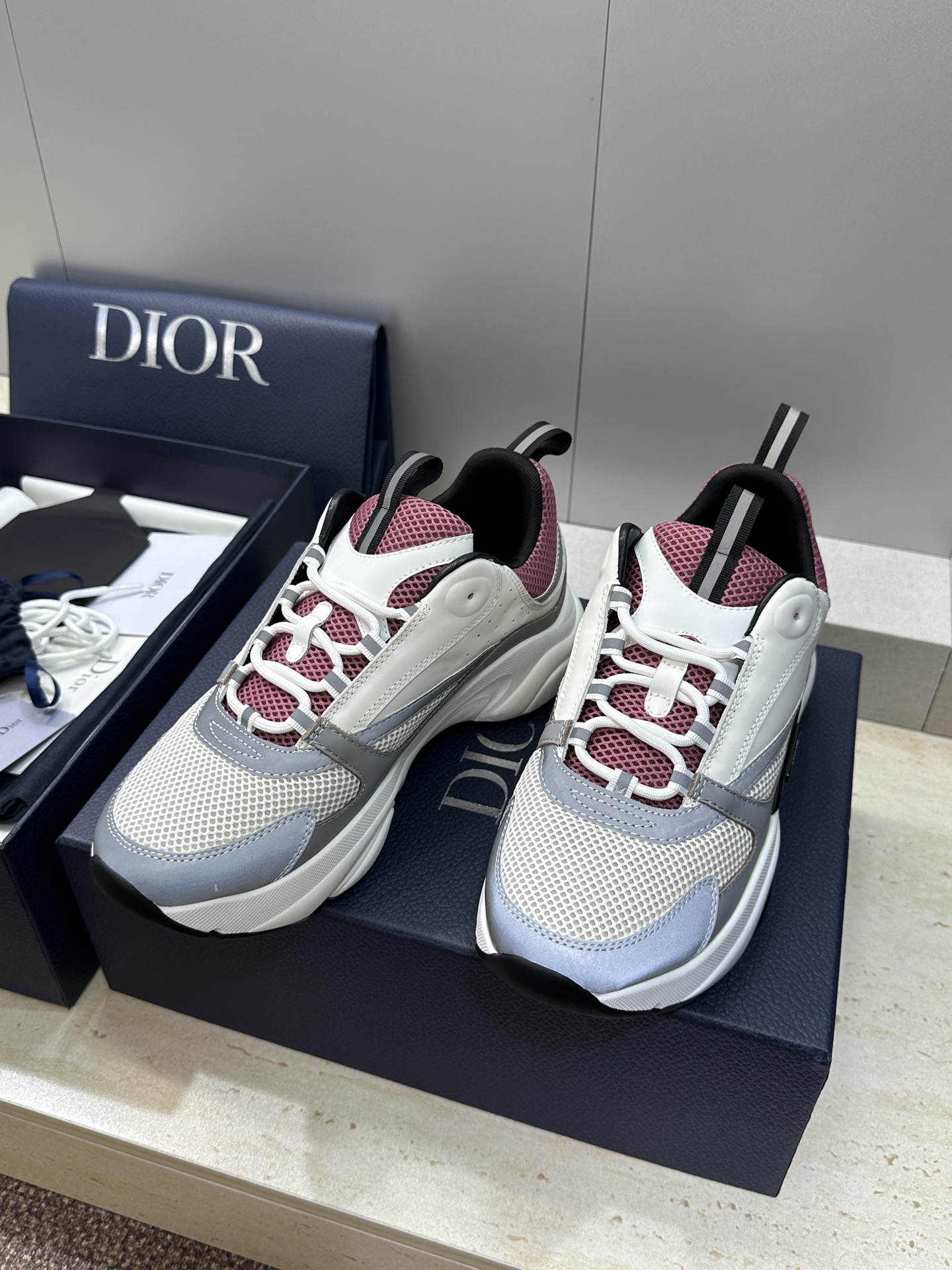 顶级版本 Dior Homme sneaker B22 男士运动休闲鞋新颜色，火爆ing的Dior B2