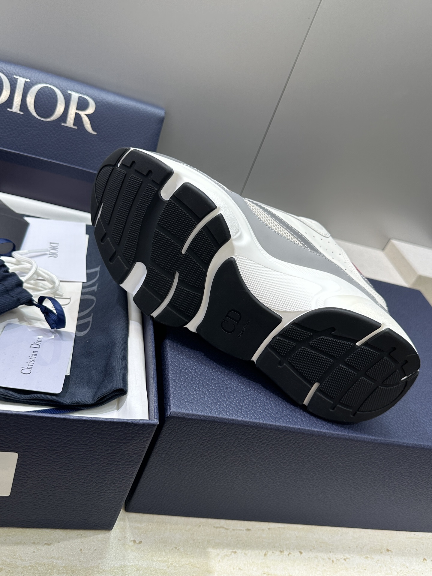 顶级版本 Dior Homme sneaker B22 男士运动休闲鞋新颜色，火爆ing的Dior B2
