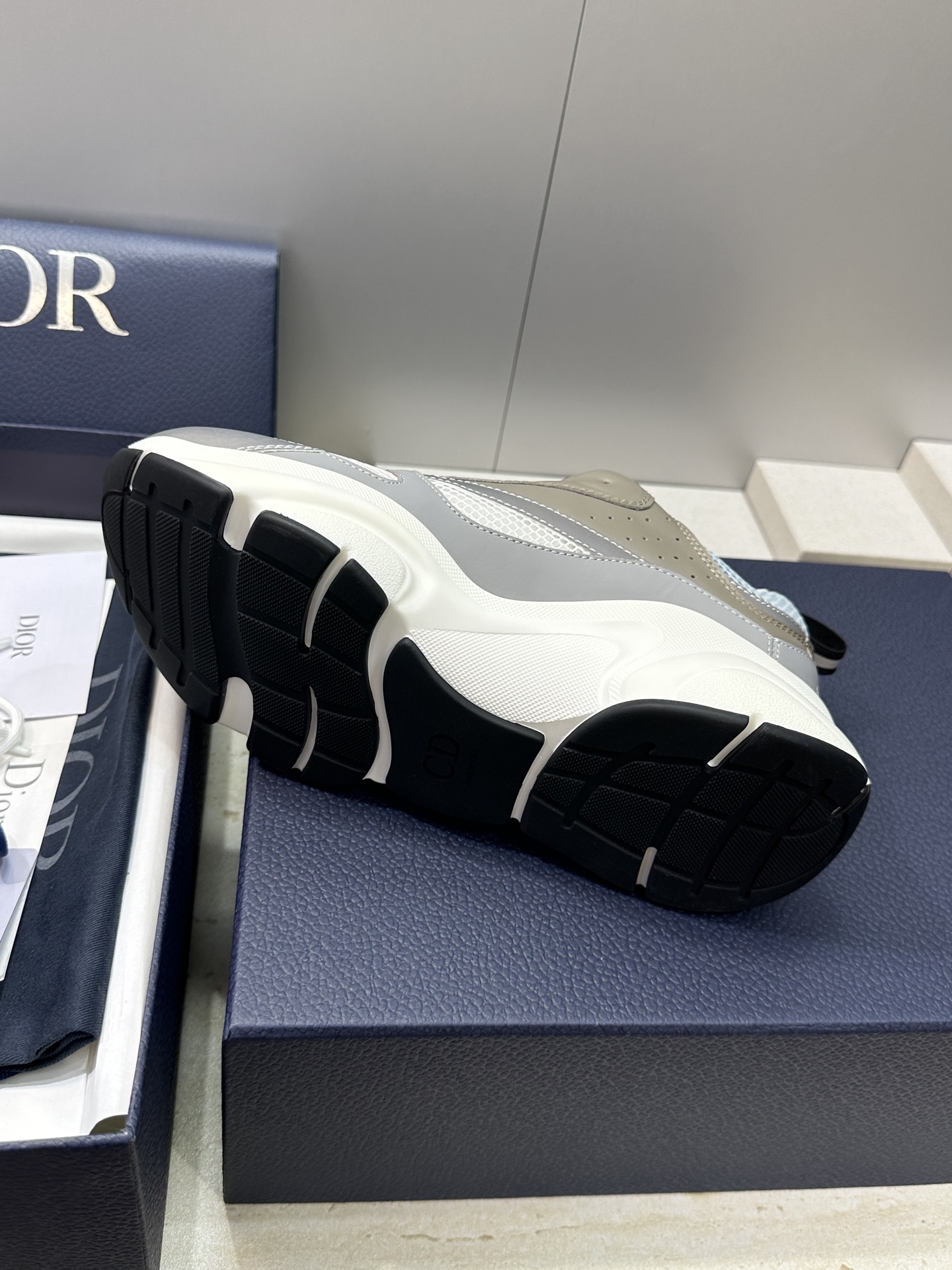 顶级版本 Dior Homme sneaker B22 男士运动休闲鞋新颜色，火爆ing的Dior B2