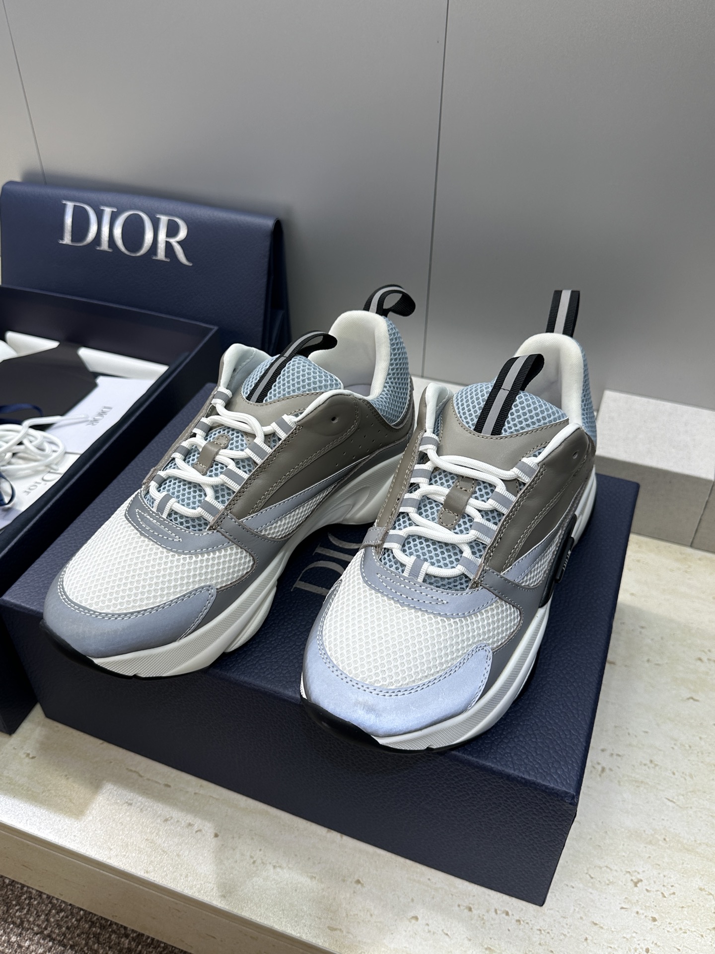 顶级版本 Dior Homme sneaker B22 男士运动休闲鞋新颜色，火爆ing的Dior B2