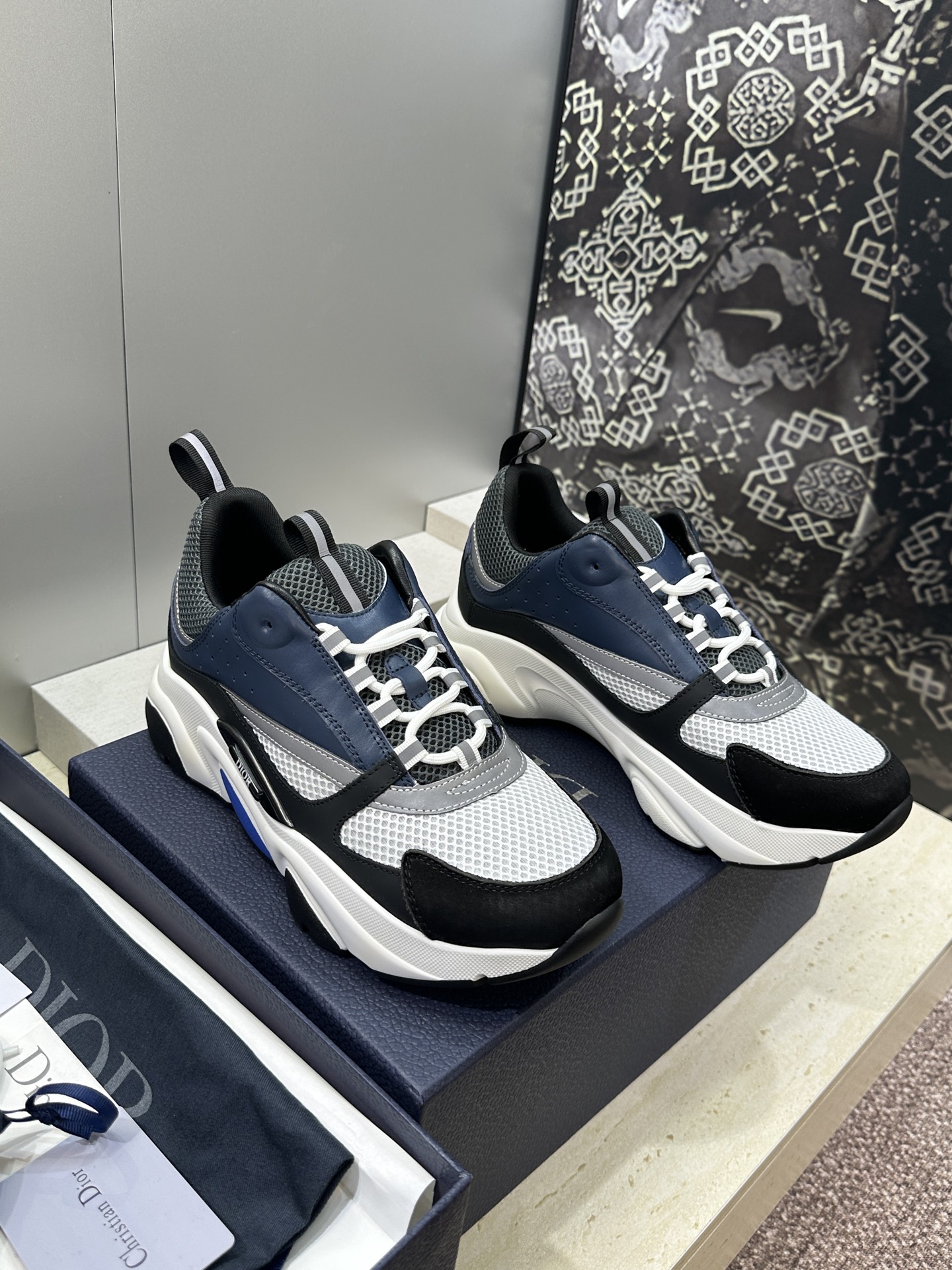 顶级版本 Dior Homme sneaker B22 男士运动休闲鞋新颜色，火爆ing的Dior B2