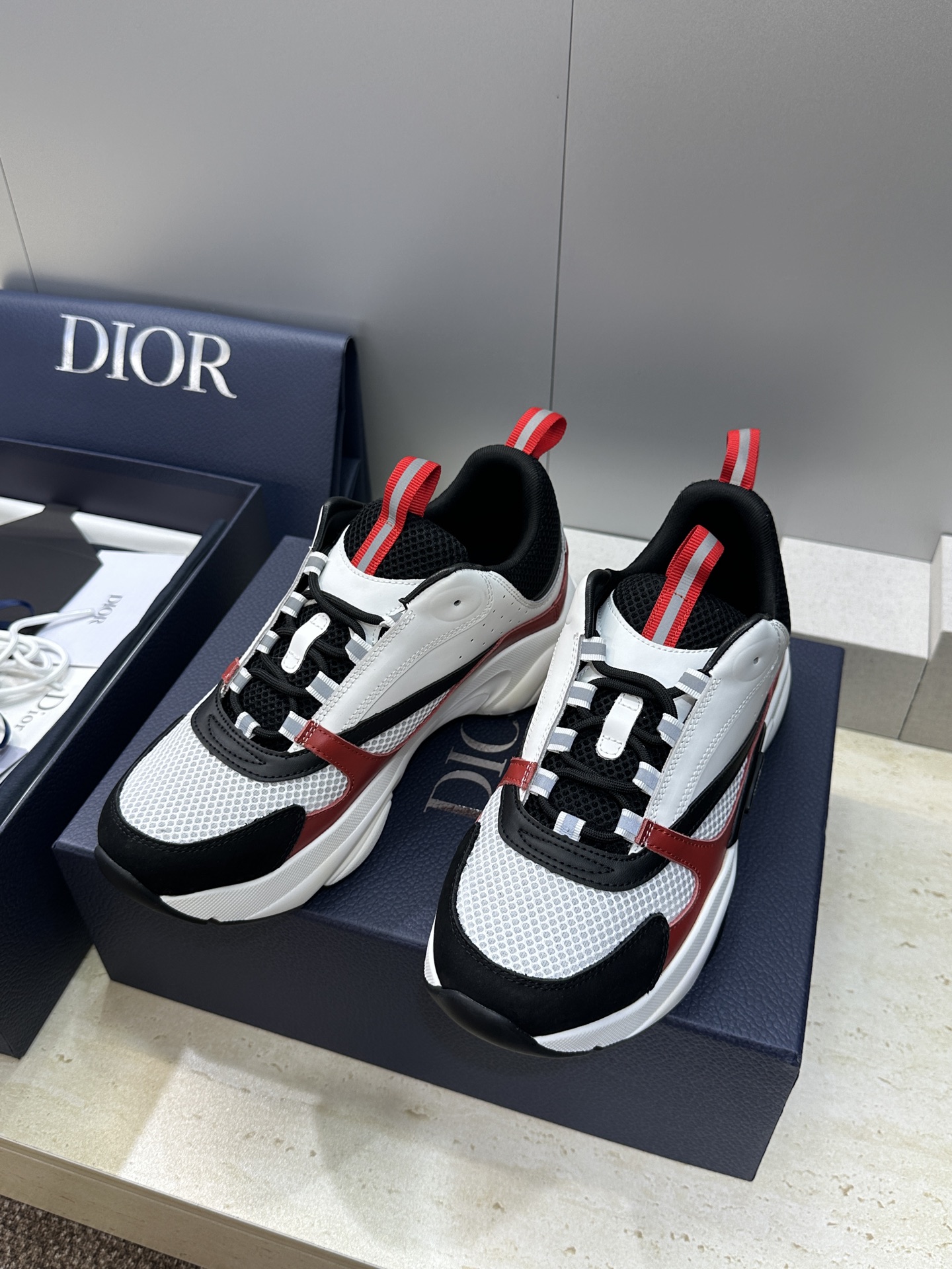 顶级版本 Dior Homme sneaker B22 男士运动休闲鞋新颜色，火爆ing的Dior B2