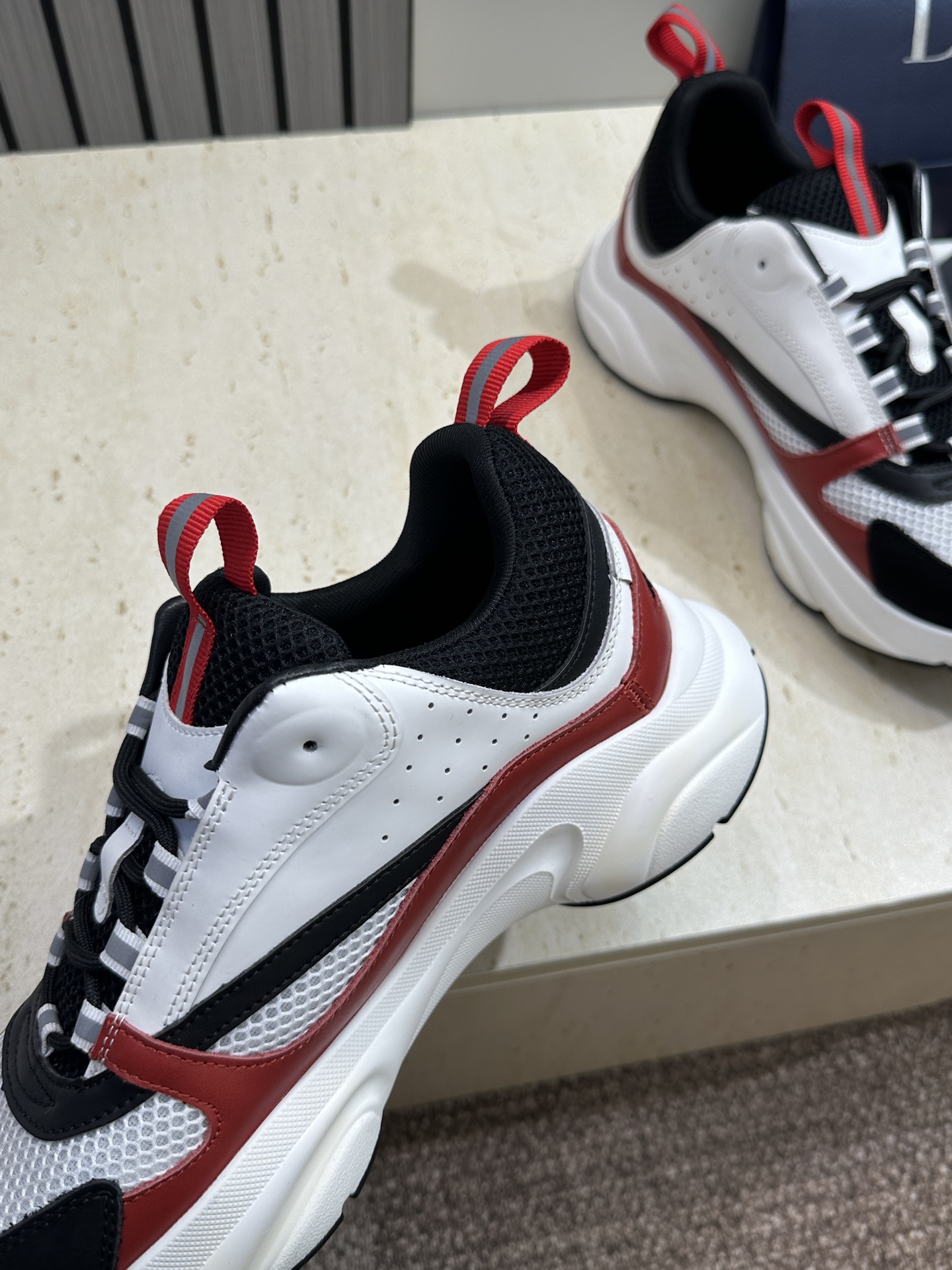 顶级版本 Dior Homme sneaker B22 男士运动休闲鞋新颜色，火爆ing的Dior B2