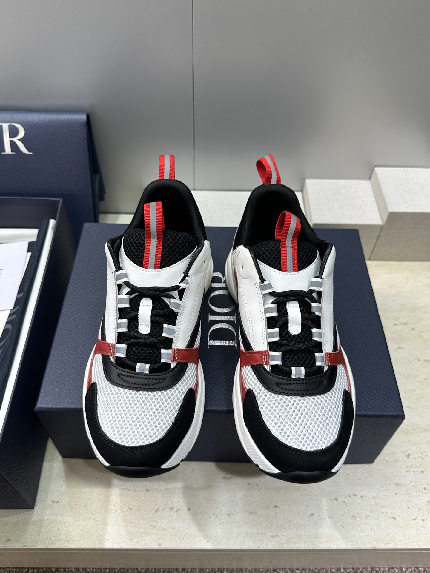 顶级版本 Dior Homme sneaker B22 男士运动休闲鞋新颜色，火爆ing的Dior B2