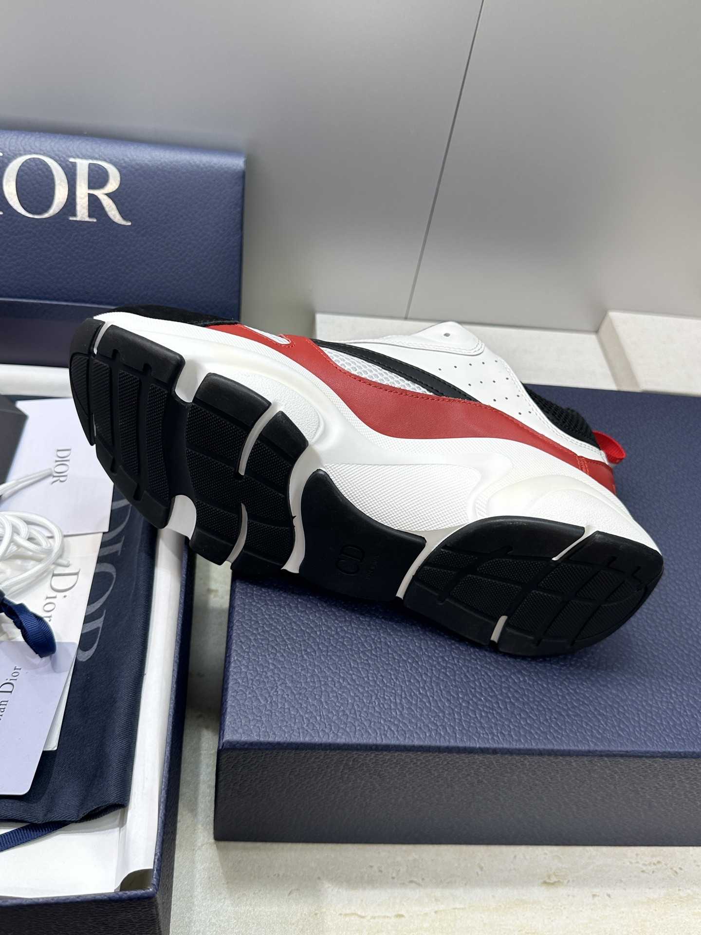 顶级版本 Dior Homme sneaker B22 男士运动休闲鞋新颜色，火爆ing的Dior B2