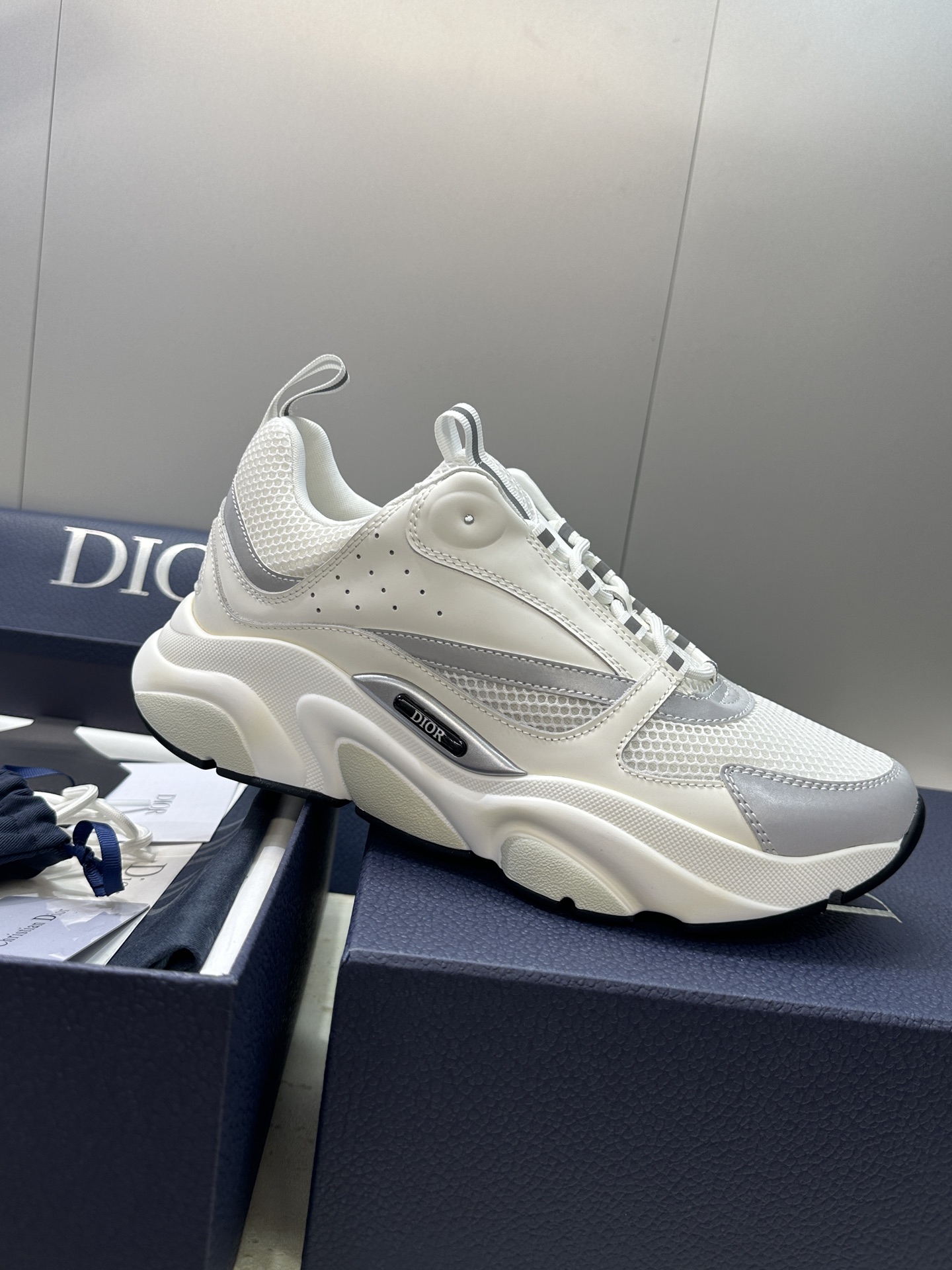 顶级版本 Dior Homme sneaker B22 男士运动休闲鞋新颜色，火爆ing的Dior B2