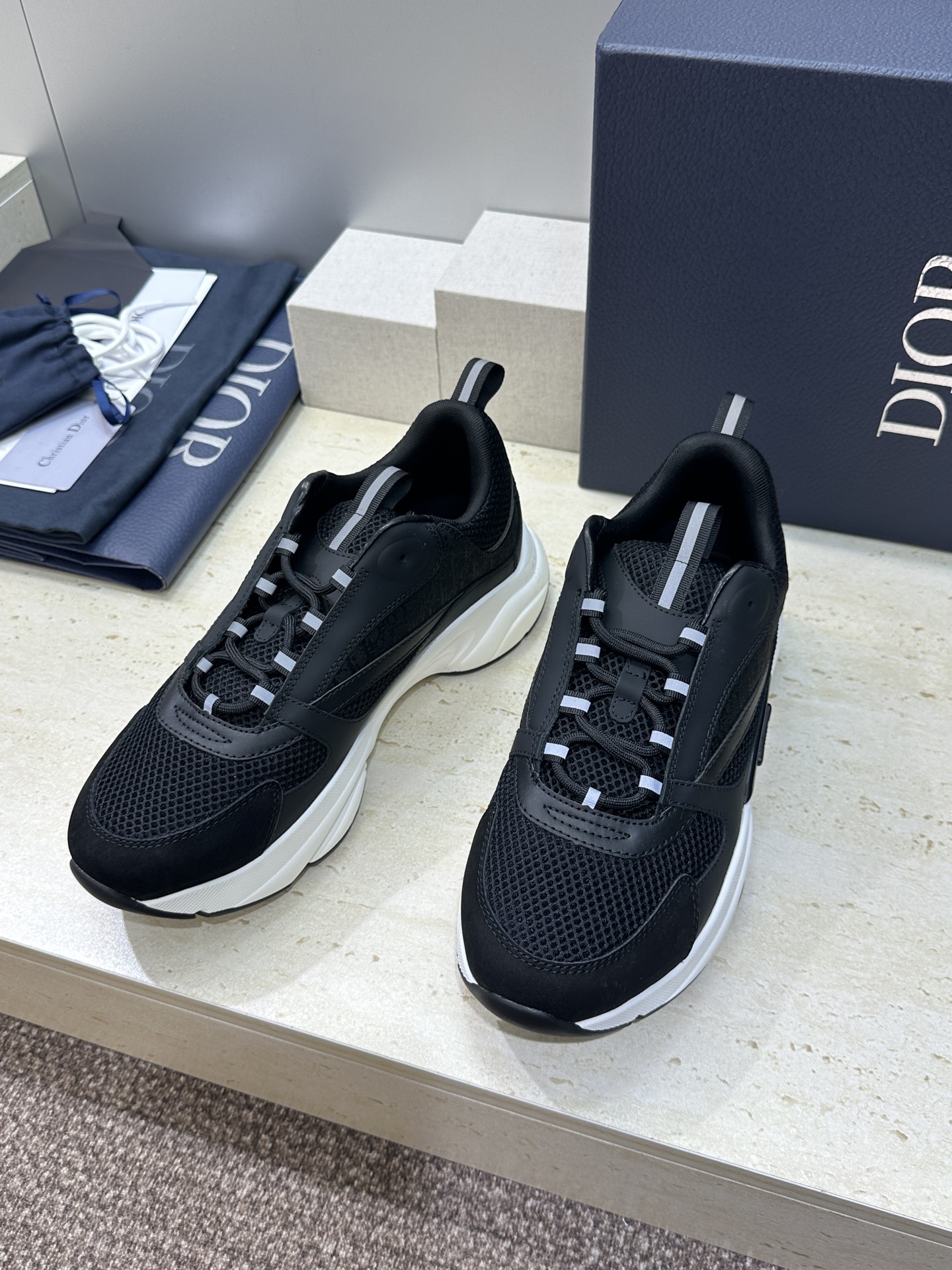 顶级版本 Dior Homme sneaker B22 男士运动休闲鞋新颜色，火爆ing的Dior B2