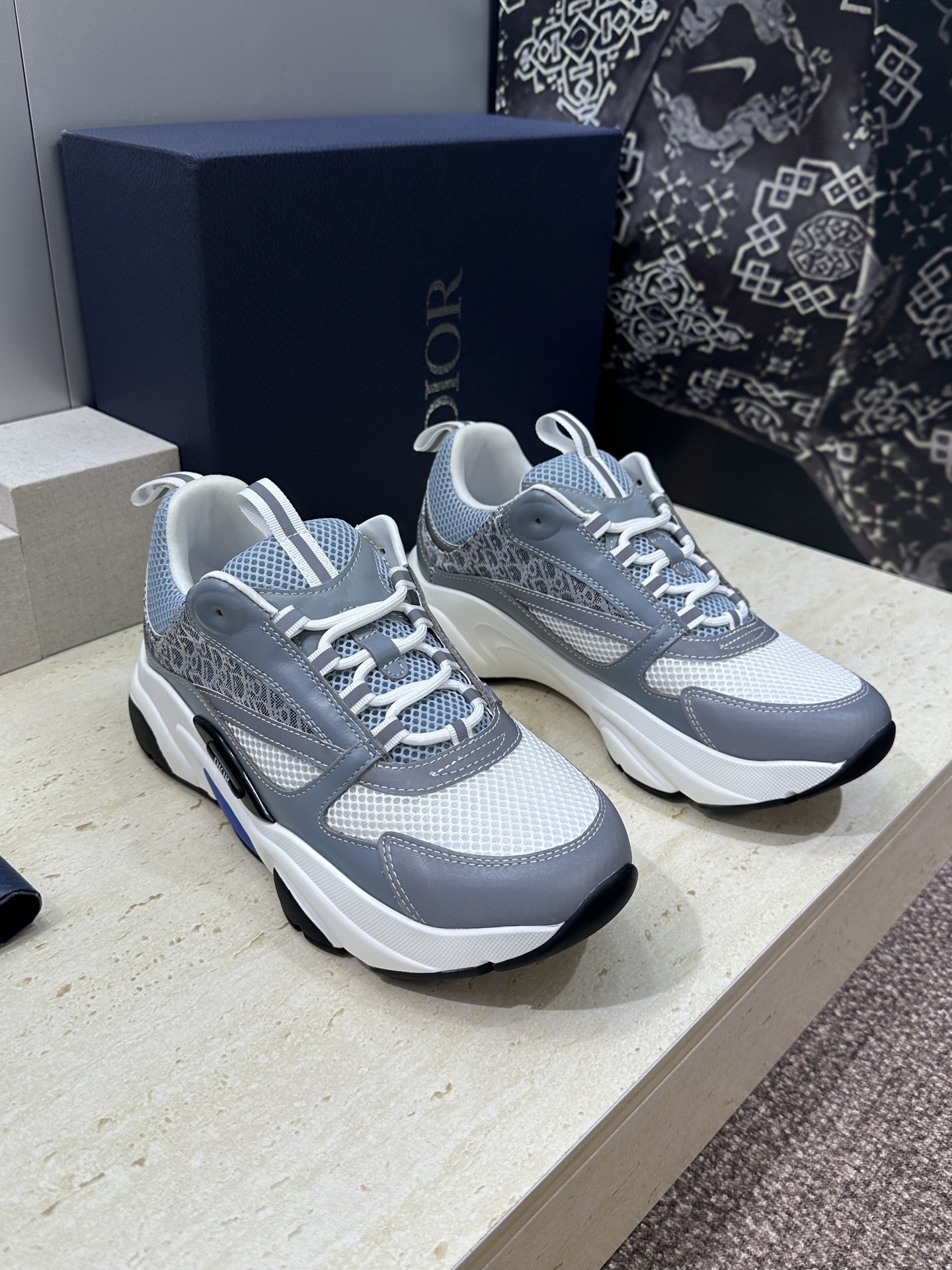 顶级版本 Dior Homme sneaker B22 男士运动休闲鞋新颜色，火爆ing的Dior B2