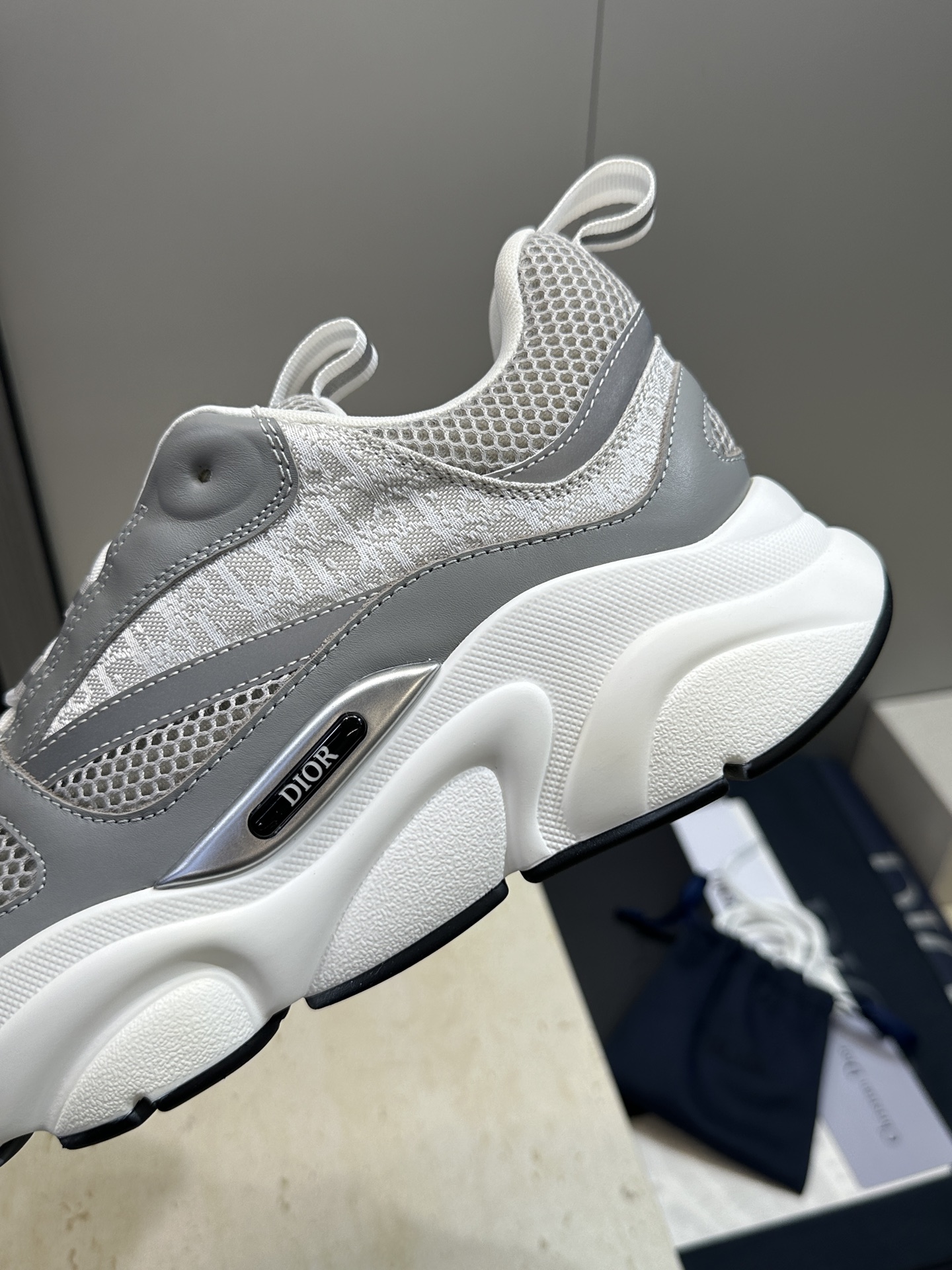 顶级版本 Dior Homme sneaker B22 男士运动休闲鞋新颜色，火爆ing的Dior B2