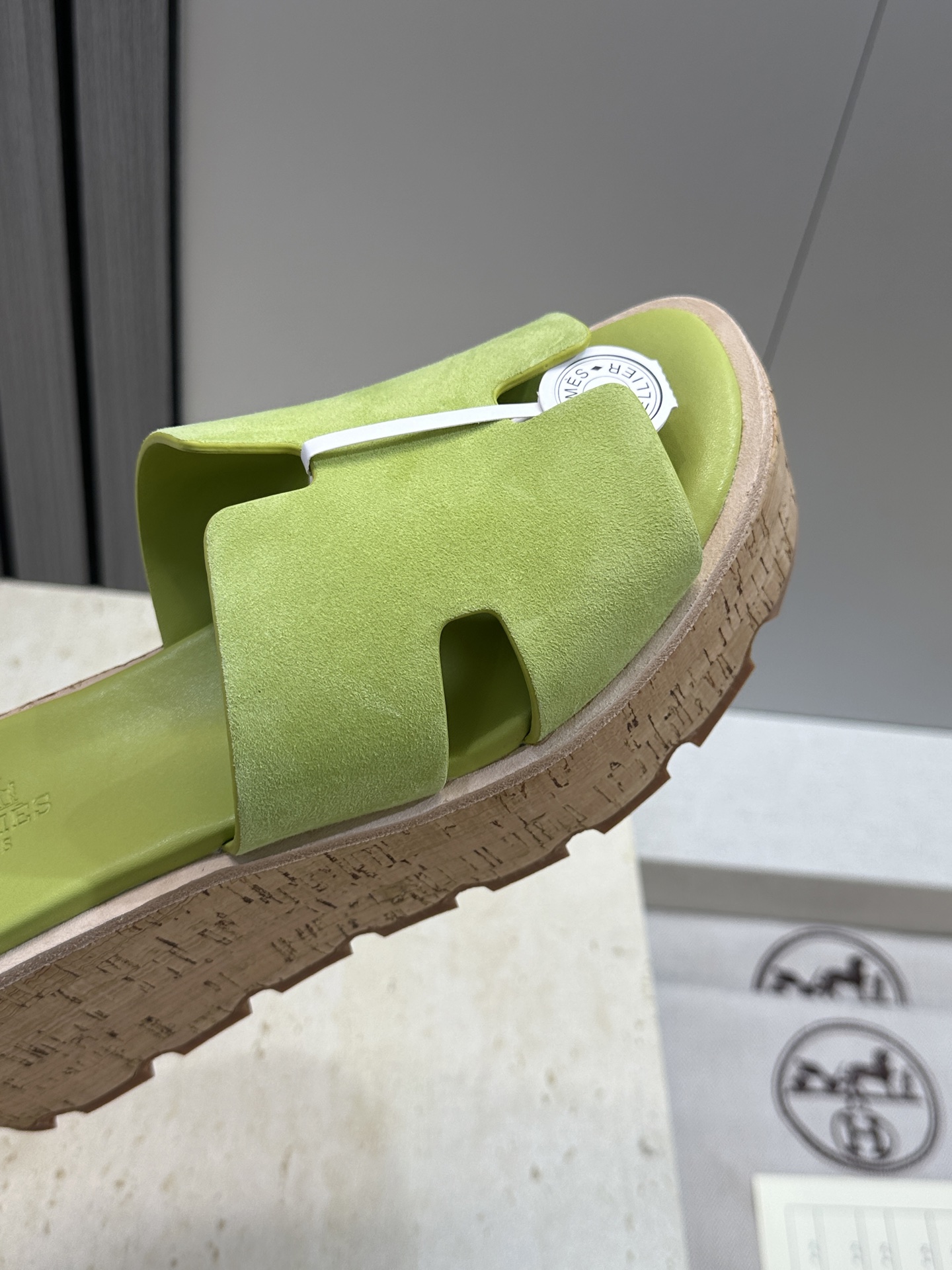 Hermes 爱马仕 春夏经典款 Eze 厚底拼色坡跟女鞋 H家字母logo“H”型鞋面防水台高跟凉拖鞋