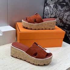 Hermes 爱马仕 春夏经典款 Eze 厚底拼色坡跟女鞋 H家字母logo“H”型鞋面防水台高跟凉拖鞋 Hermes 爱马仕 春夏经典款 Eze 厚底拼色坡跟女鞋 H家字母logo“H”型鞋面防水台高跟凉拖鞋