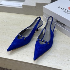 巴黎世家 Balenciaga 2026春夏新款铆钉女鞋 双B字母logo五金扣中跟尖头后空气质凉鞋鞋材 巴黎世家 Balenciaga 2026春夏新款铆钉女鞋 双B字母logo五金扣中跟尖头后空气质凉鞋鞋材