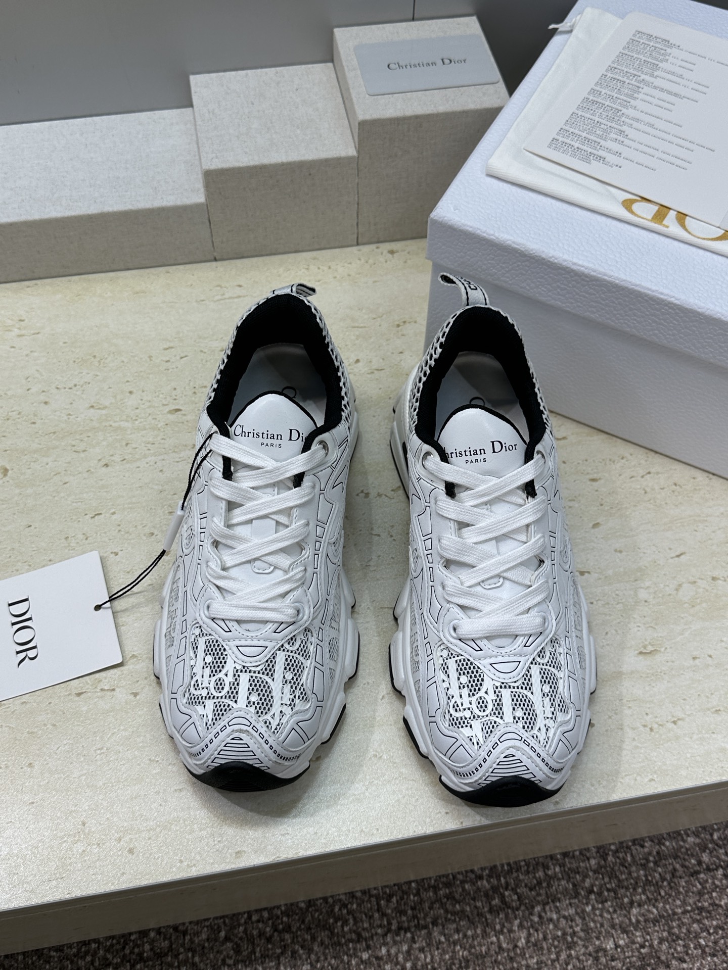 Dior 迪奥 春夏走秀新款 Vibe标志性时尚摩登运动老爹鞋 CD字母logo Oblique印花图案