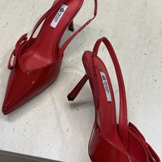 Prada 2026春夏走秀新款高跟尖头后空女鞋 普拉达字母logo扣果冻色低跟蝴蝶结拼色凉鞋 材质:鞋 Prada 2026春夏走秀新款高跟尖头后空女鞋 普拉达字母logo扣果冻色低跟蝴蝶结拼色凉鞋 材质:鞋
